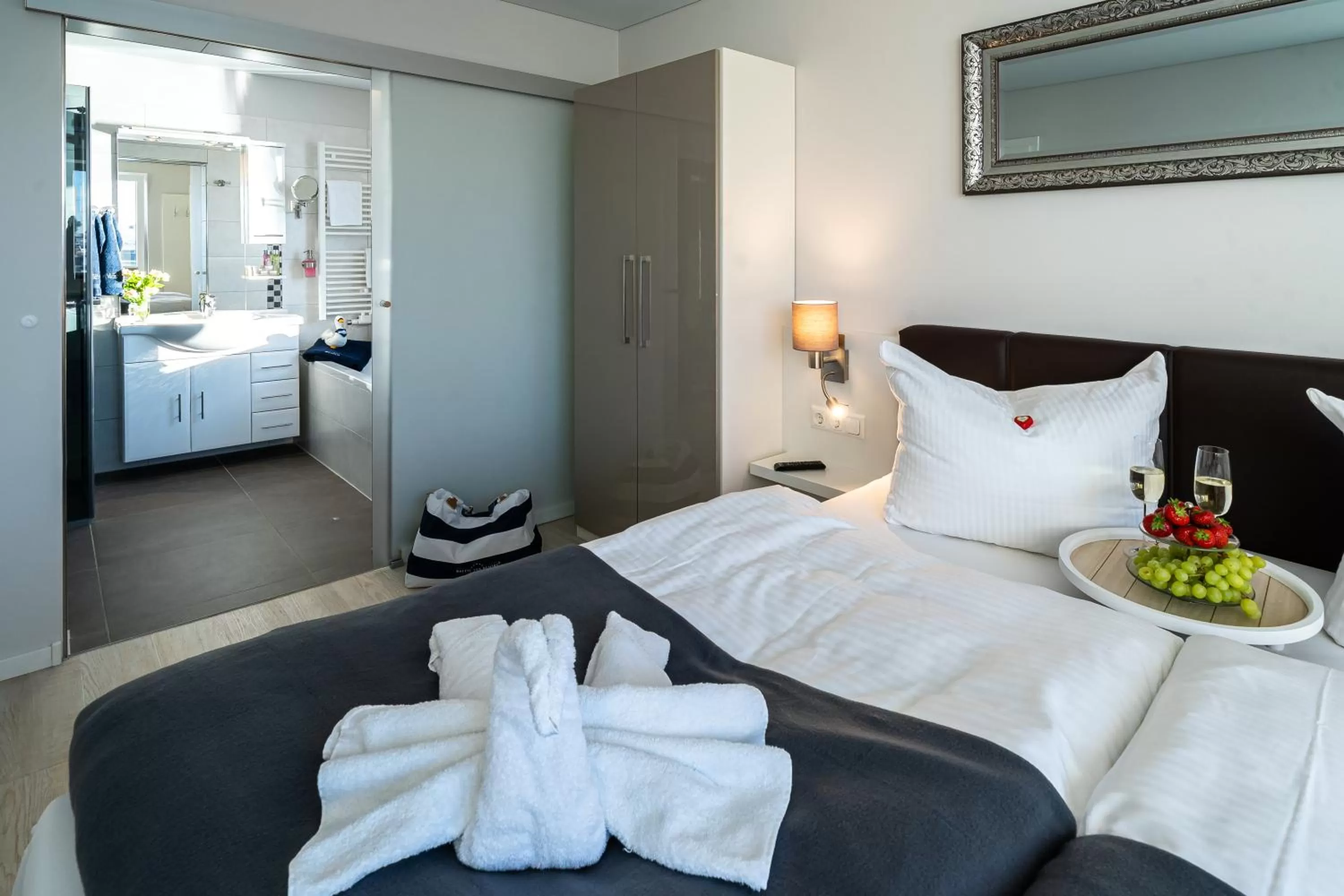 Bedroom, Bed in Schwimmende Häuser im BALTIC SEA RESORT