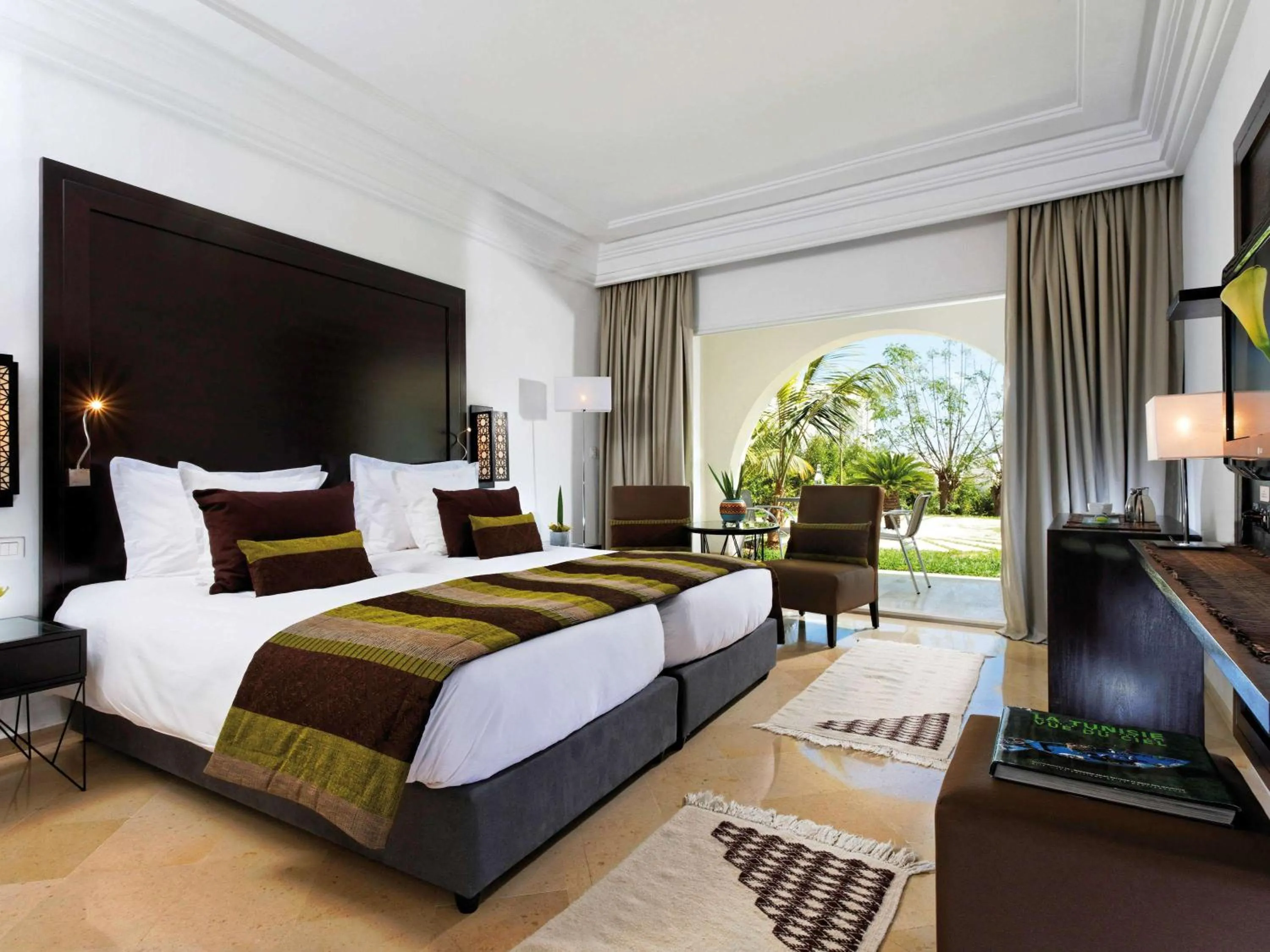 Photo of the whole room, Bed in Mövenpick Hotel Gammarth Tunis