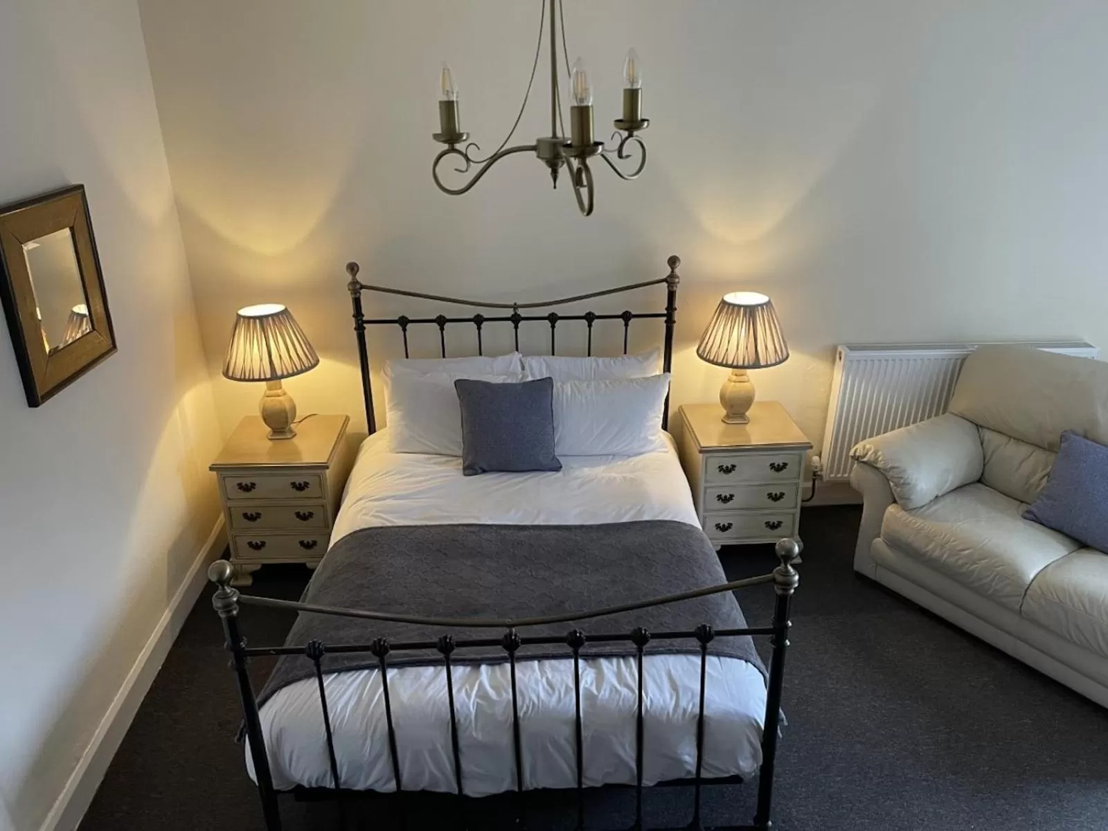 Bed in The Castle Hotel