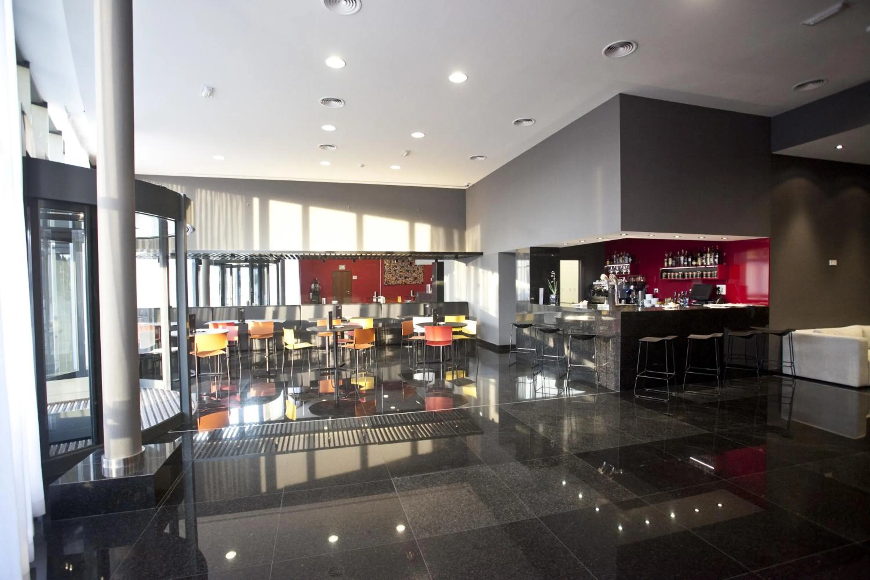 Area and facilities in Hotel Carris Marineda