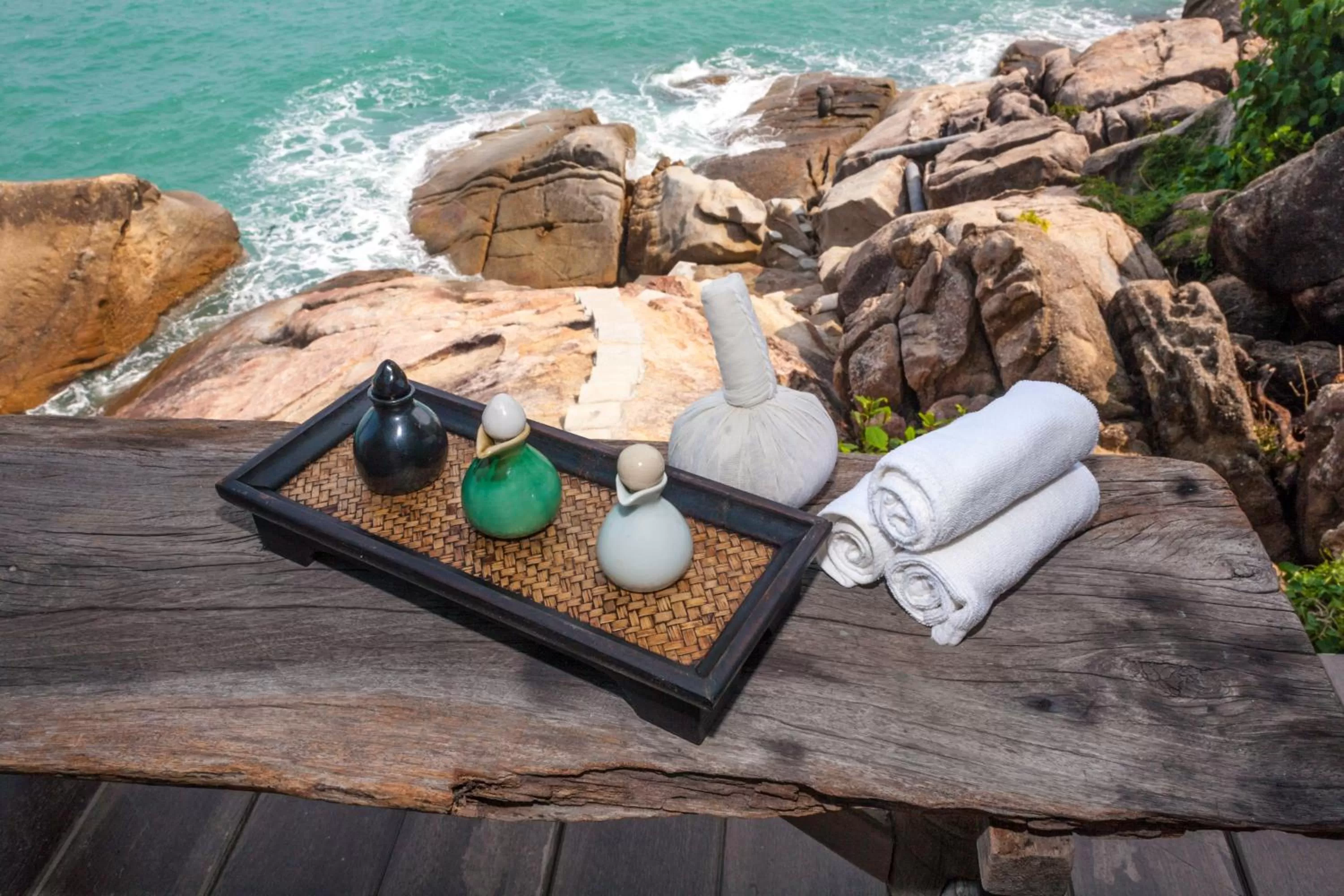 Massage in Vikasa Yoga Retreat