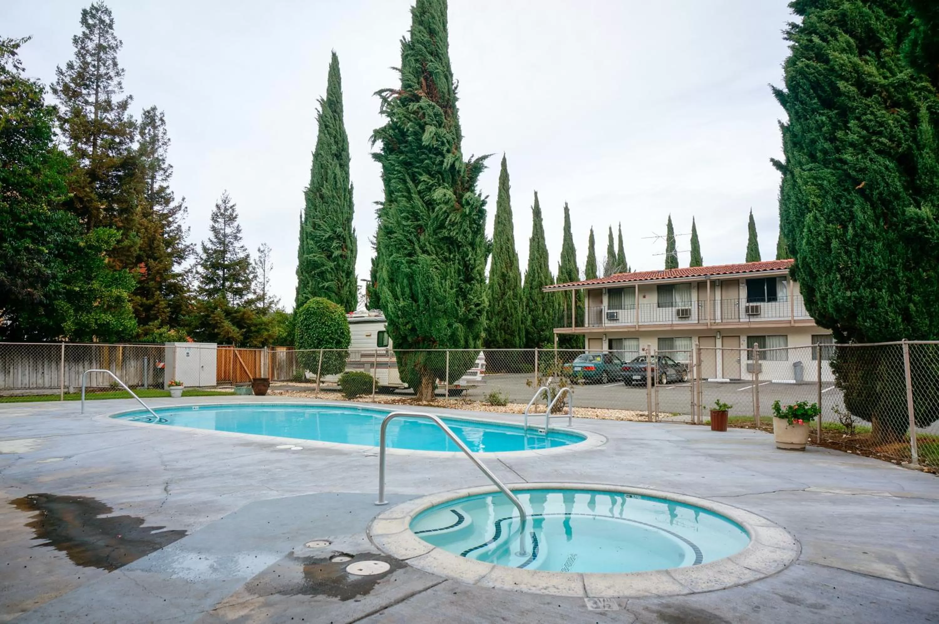 Spa and wellness centre/facilities, Swimming Pool in EZ 8 Motel San Jose I