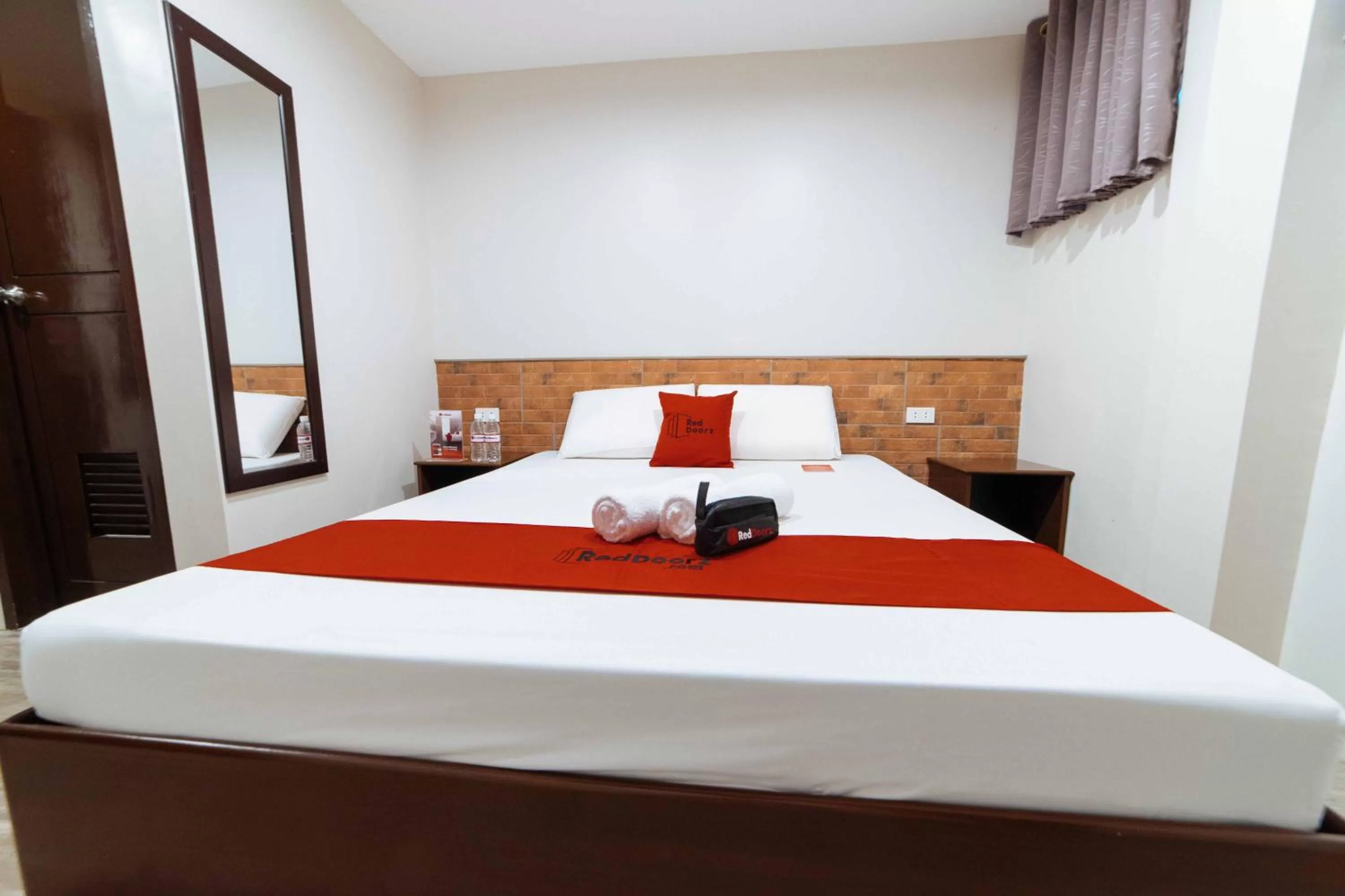 Bed in RedDoorz at Travelers Inn Bajada Davao