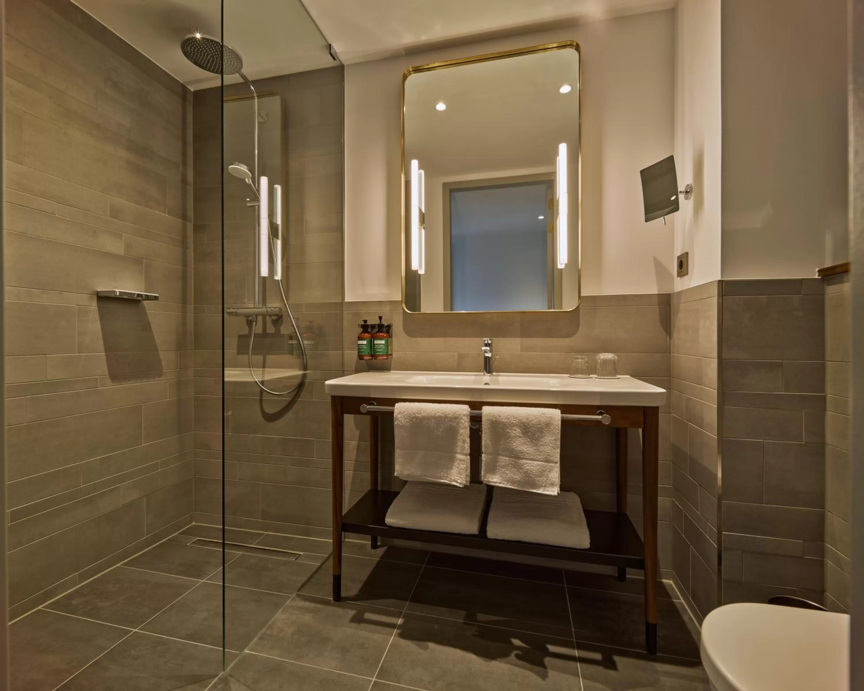 Shower in voco The Hague by IHG
