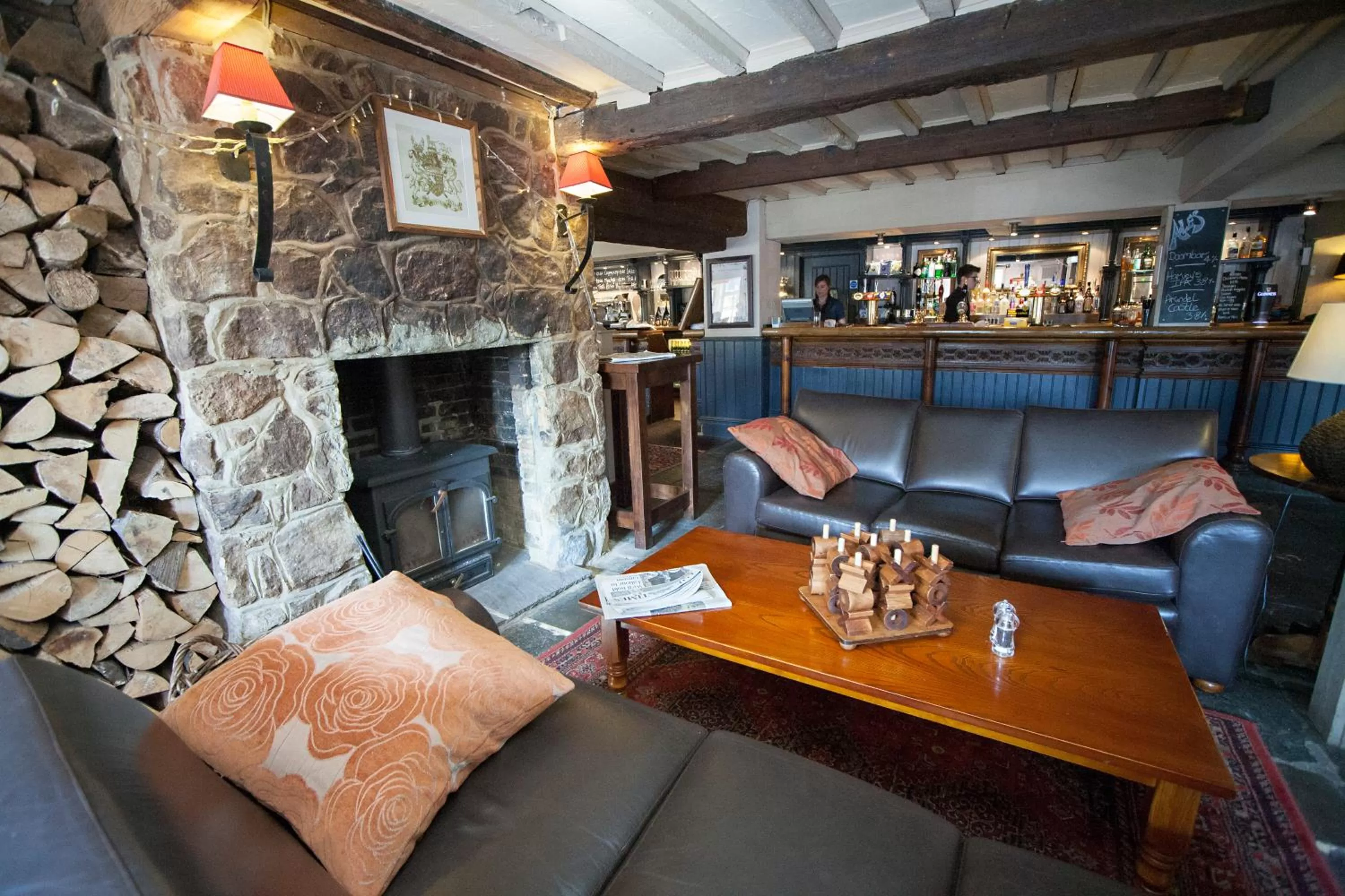 Lounge or bar in The White Swan