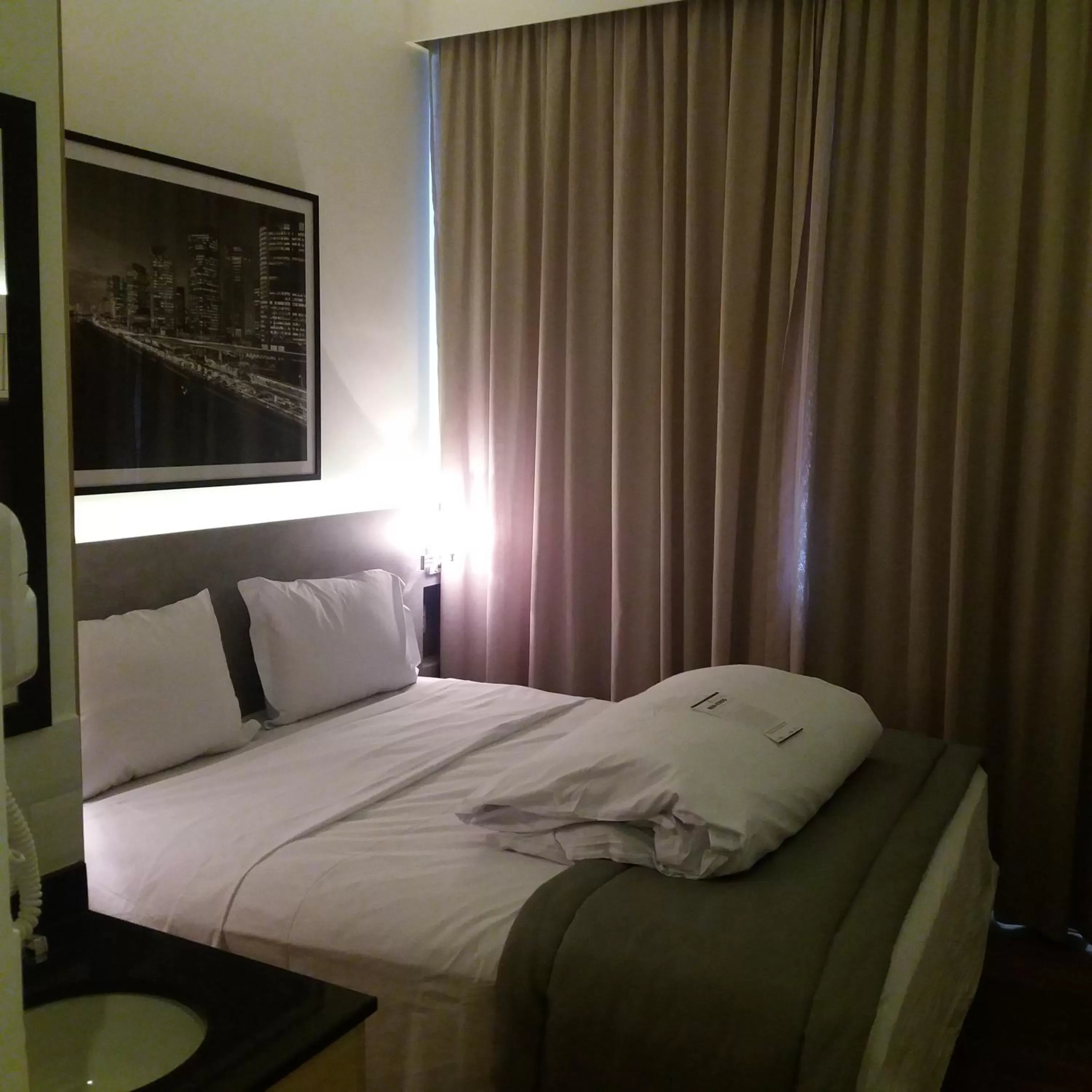 Photo of the whole room, Bed in Ramada Encore Sao Paulo Tiradentes Centro