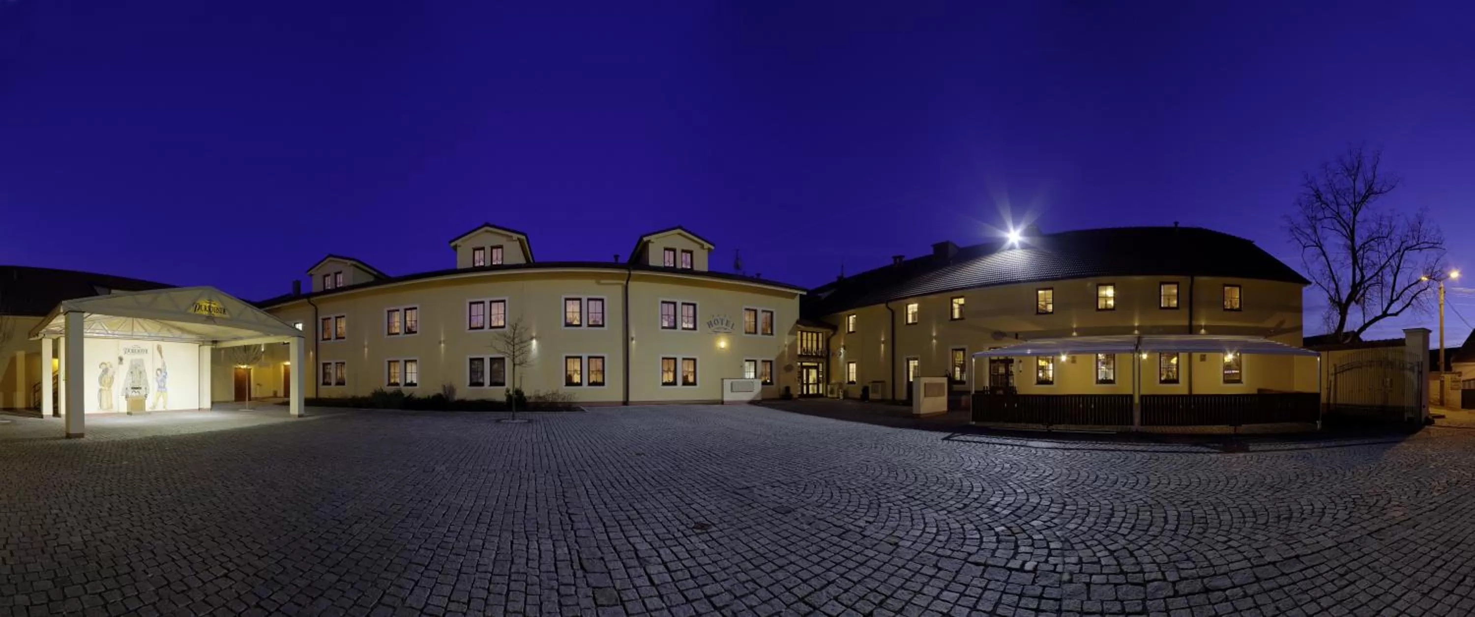 Property building in Hotel Purkmistr