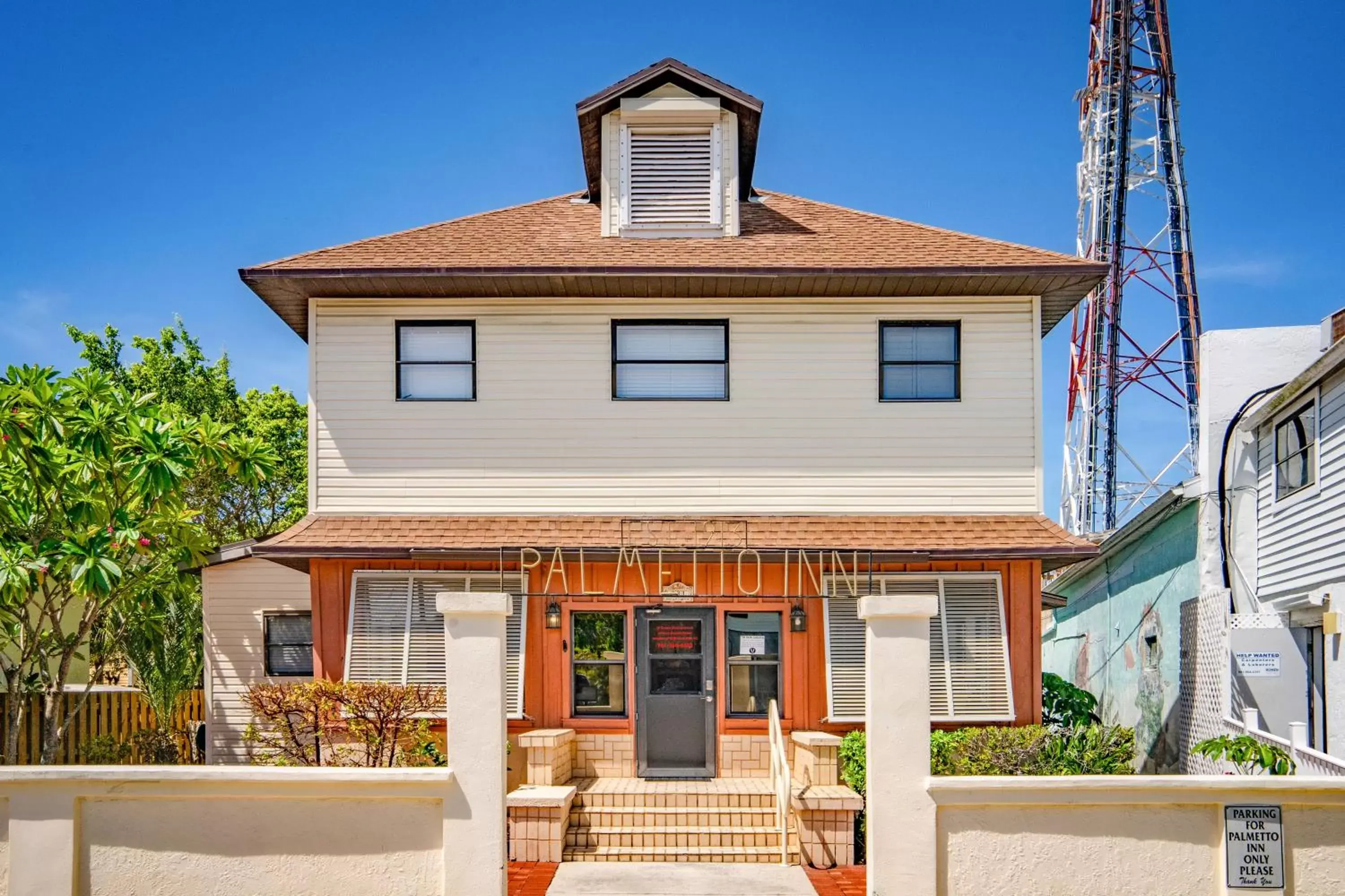 The Palmetto Inn The Palmetto Inn