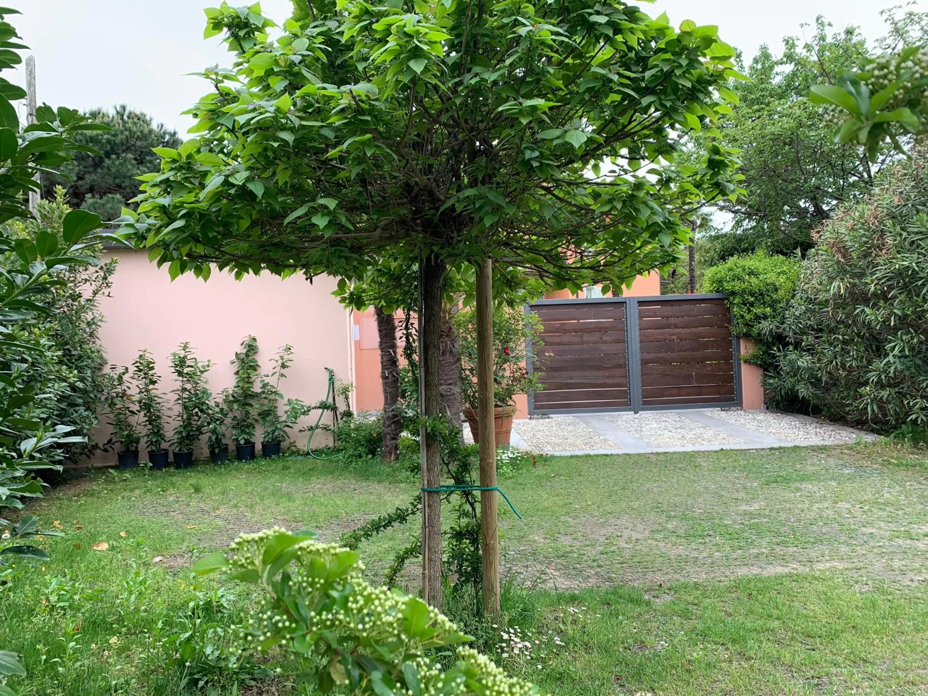 Parking in CASABELLA-LAGO MAGGIORE