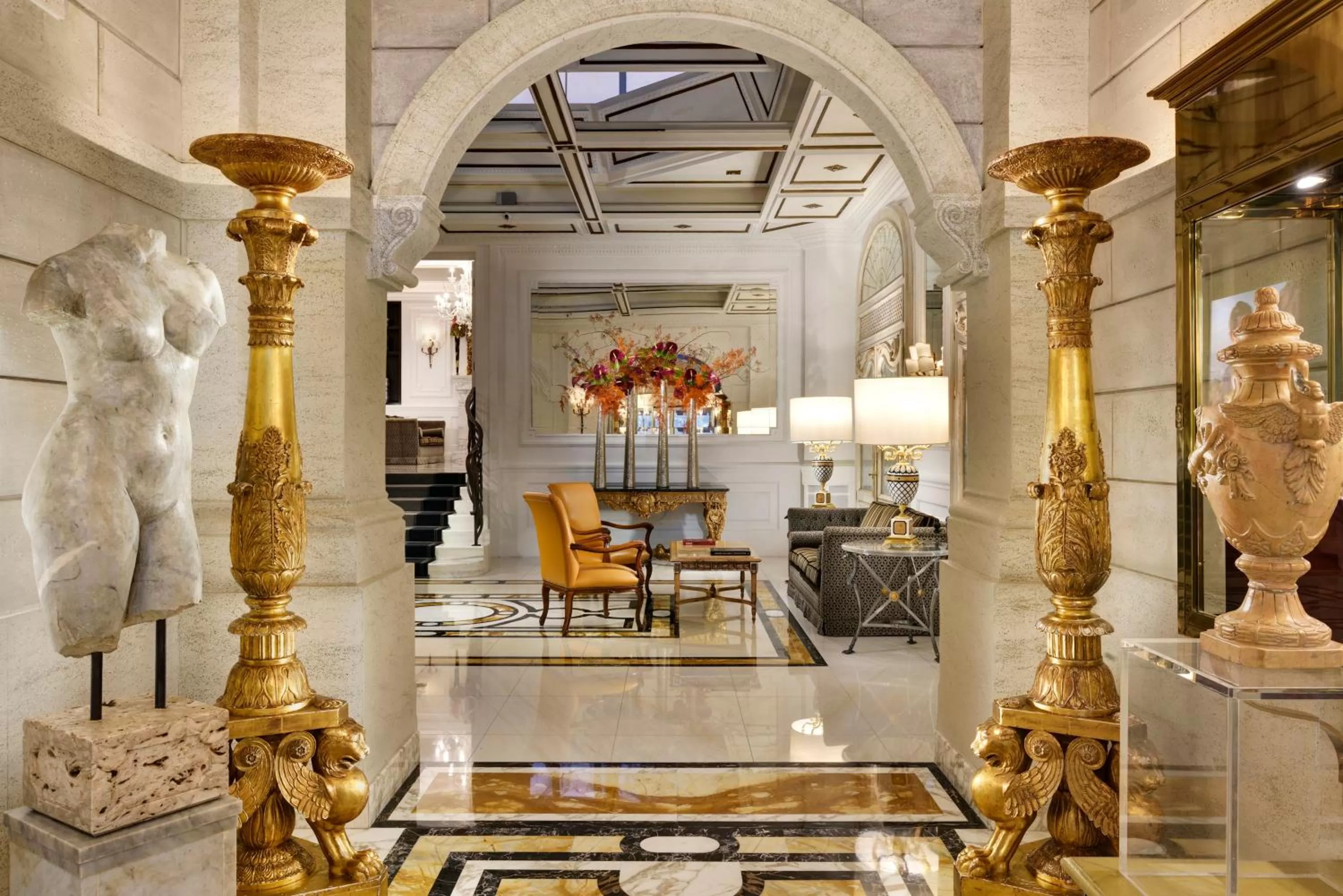 Lobby or reception in Hotel Splendide Royal - The Leading Hotels of the World