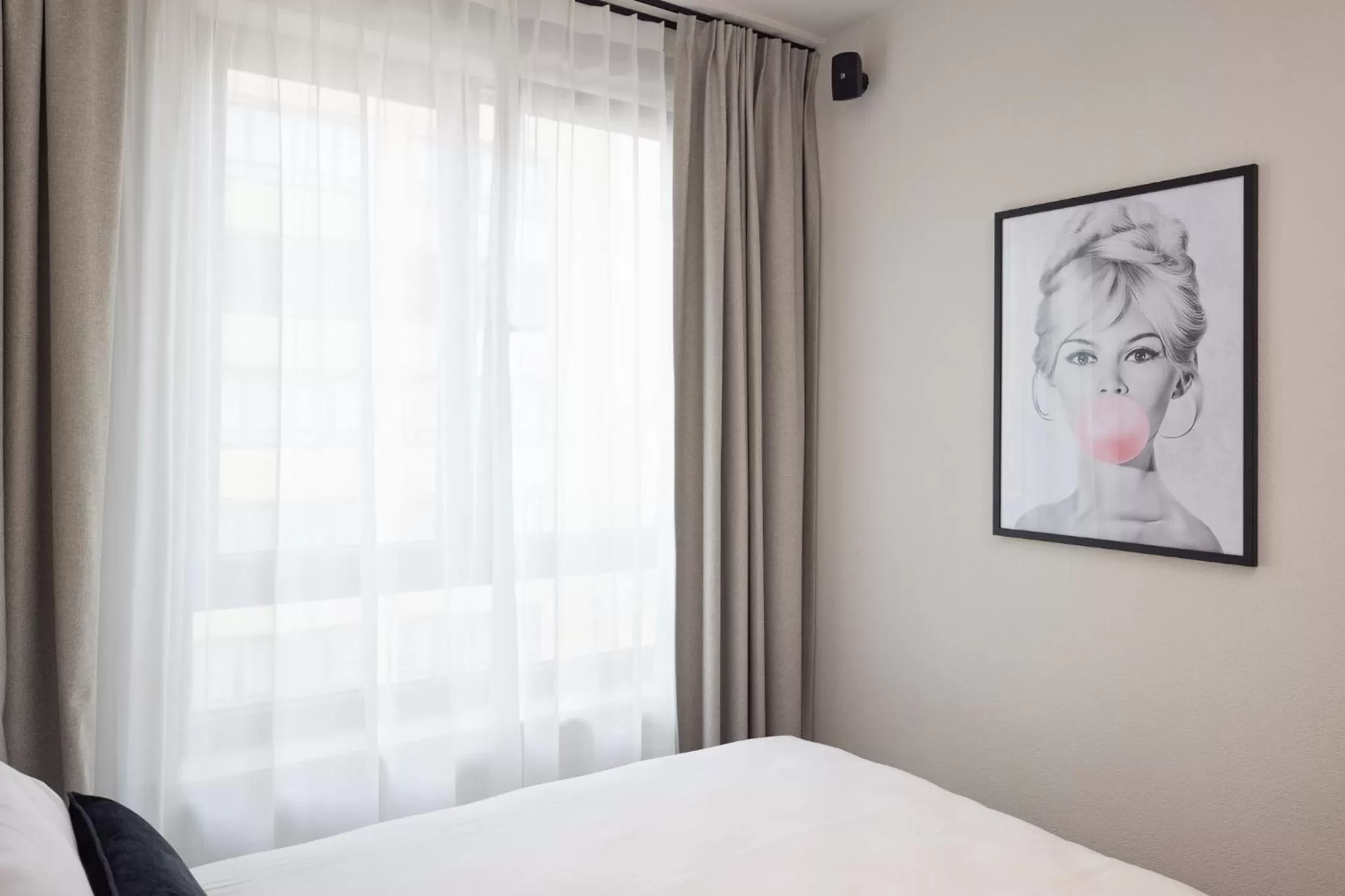 Bedroom, Bed in Rosa Hotel