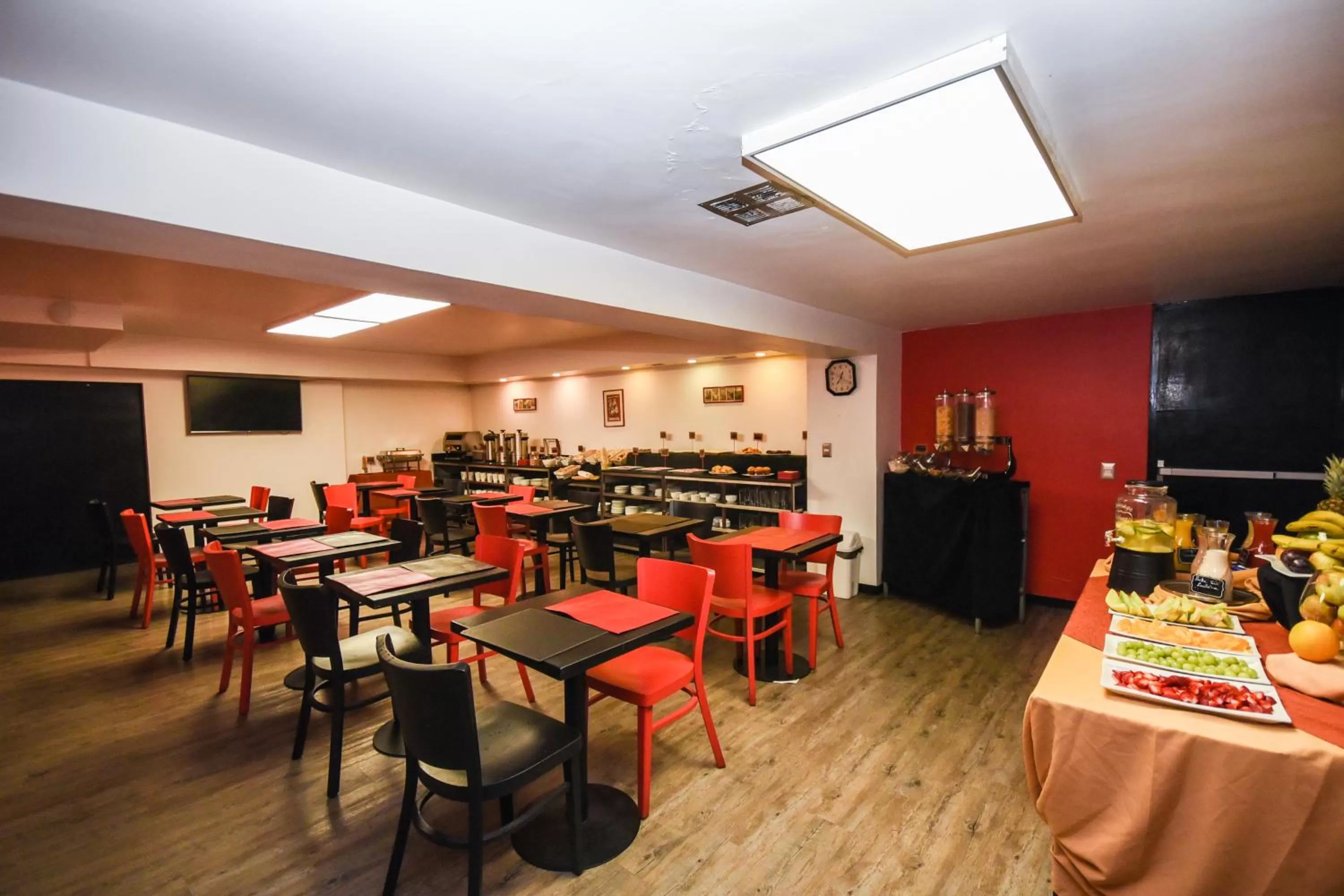 Breakfast in Tempo Rent Apart Hotel