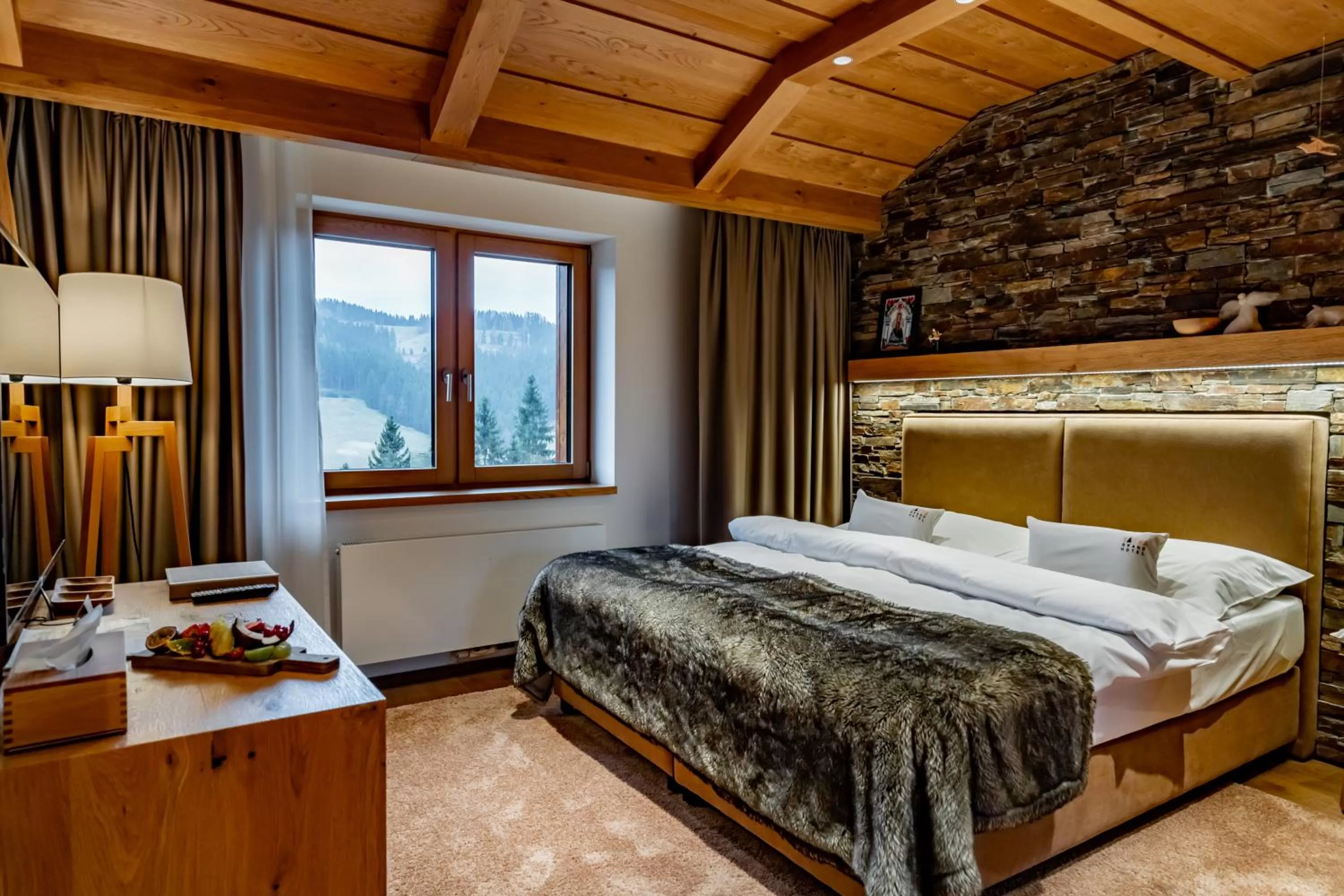 Bed in Grandhotel Tatra