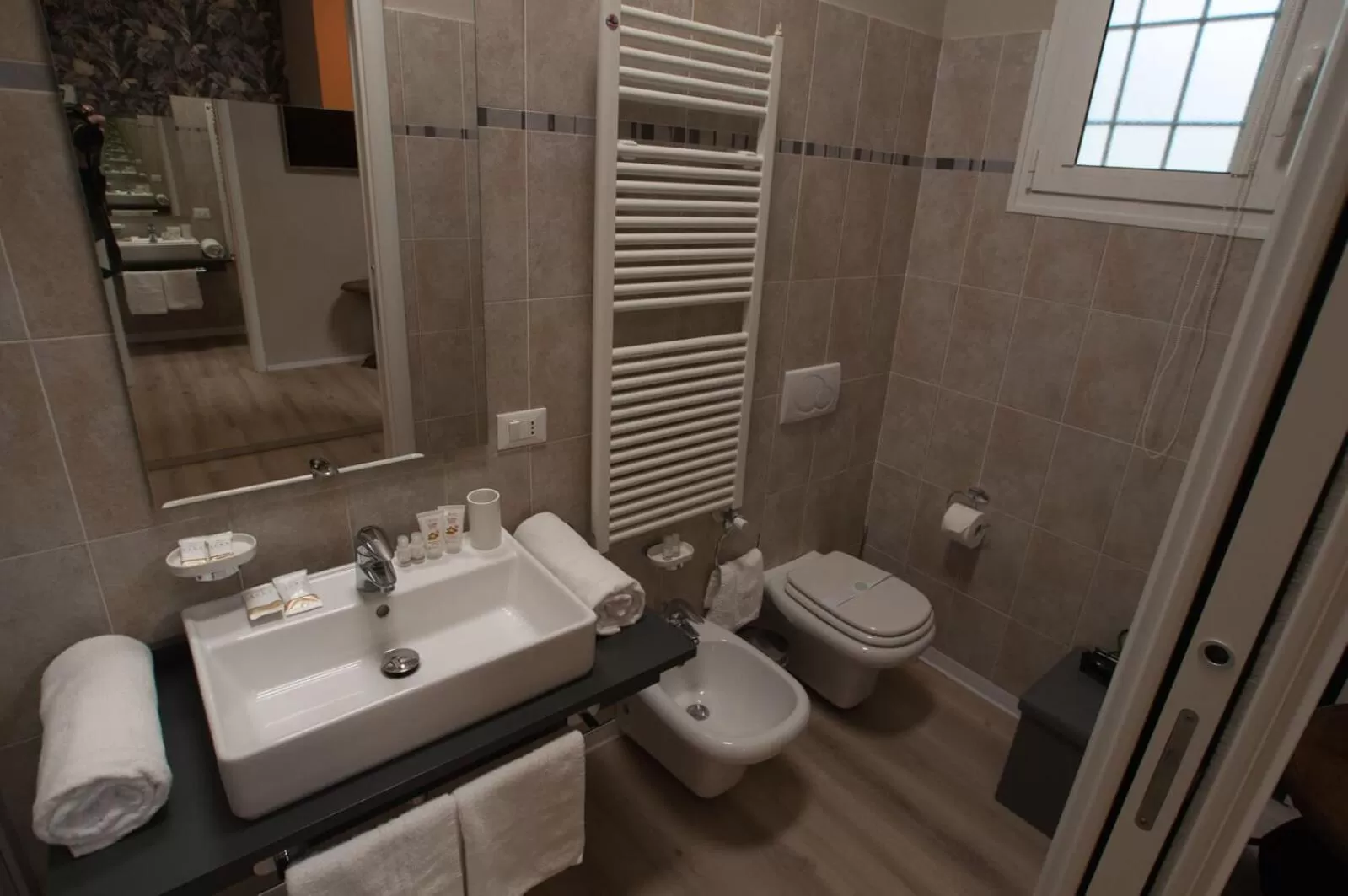 Bathroom in Hotel Ca' di Gali