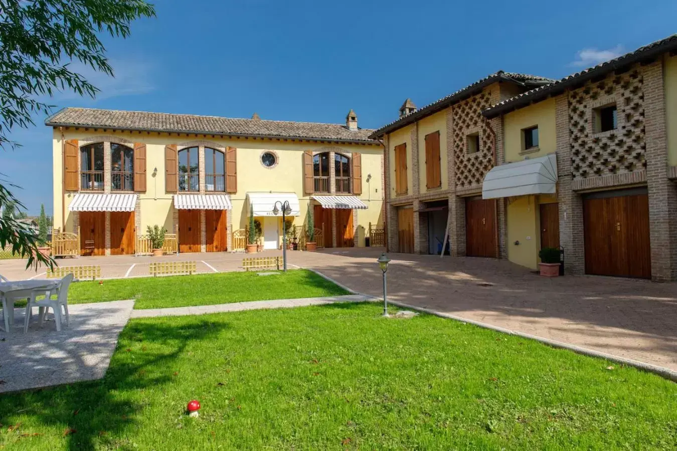 Property Building in La Corte del Mulino Property Building in La Corte del Mulino