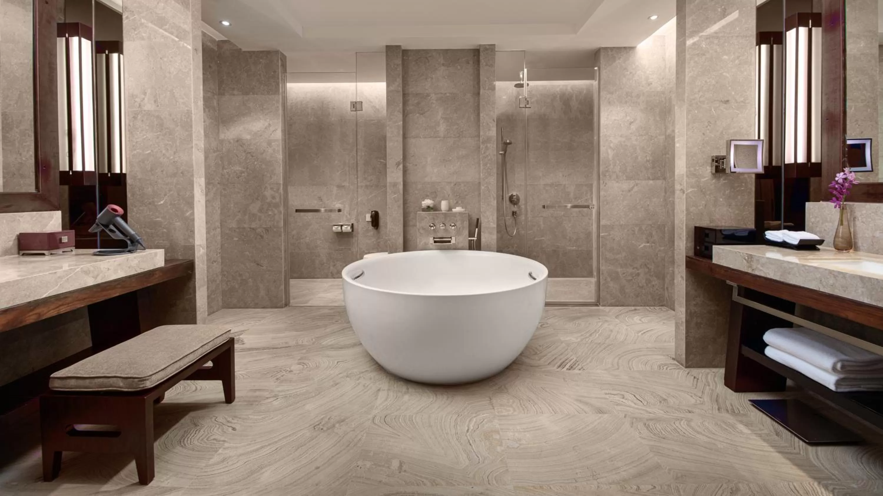 Bathroom in InterContinental Kunming by IHG