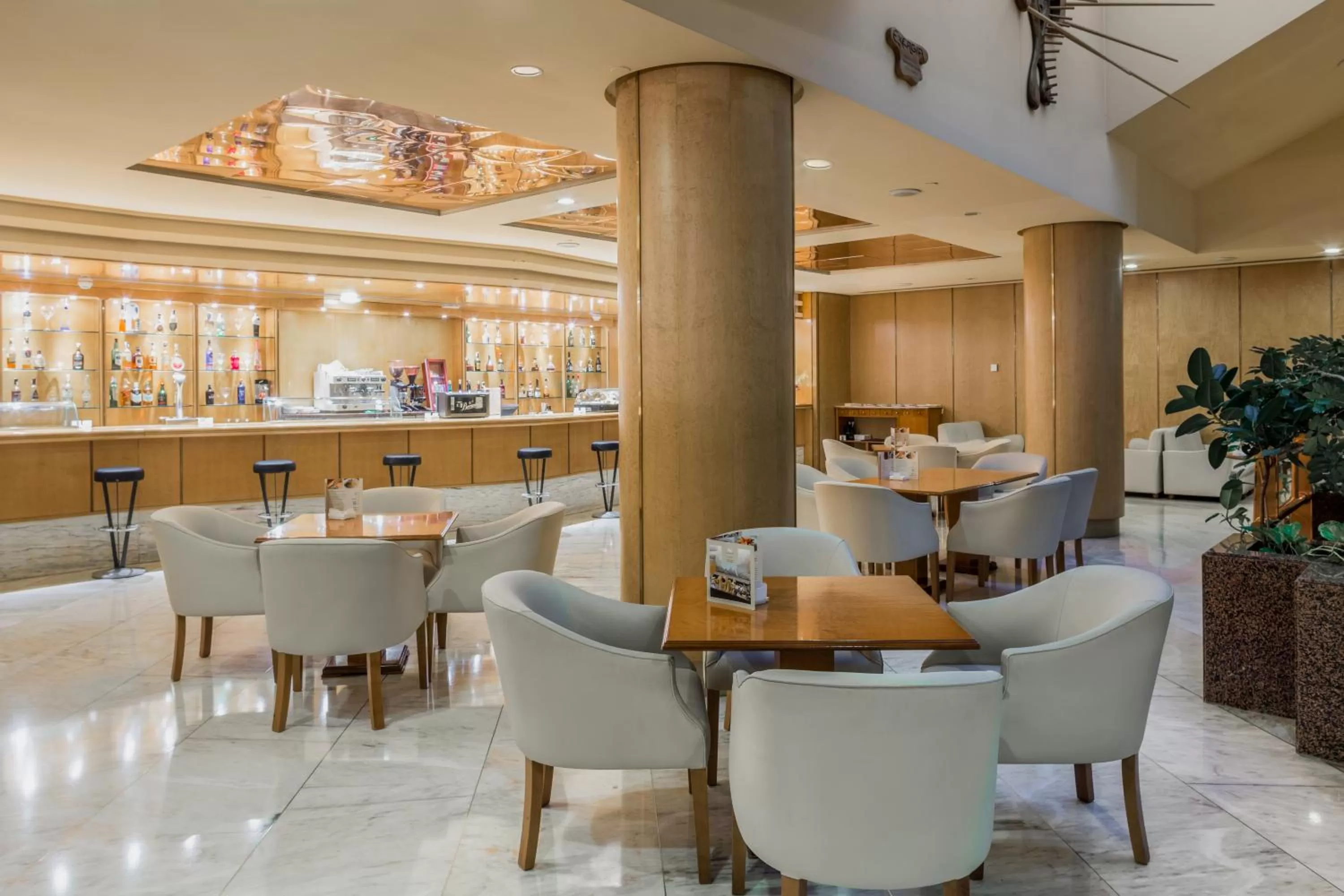 Lounge or bar in Exe Boston