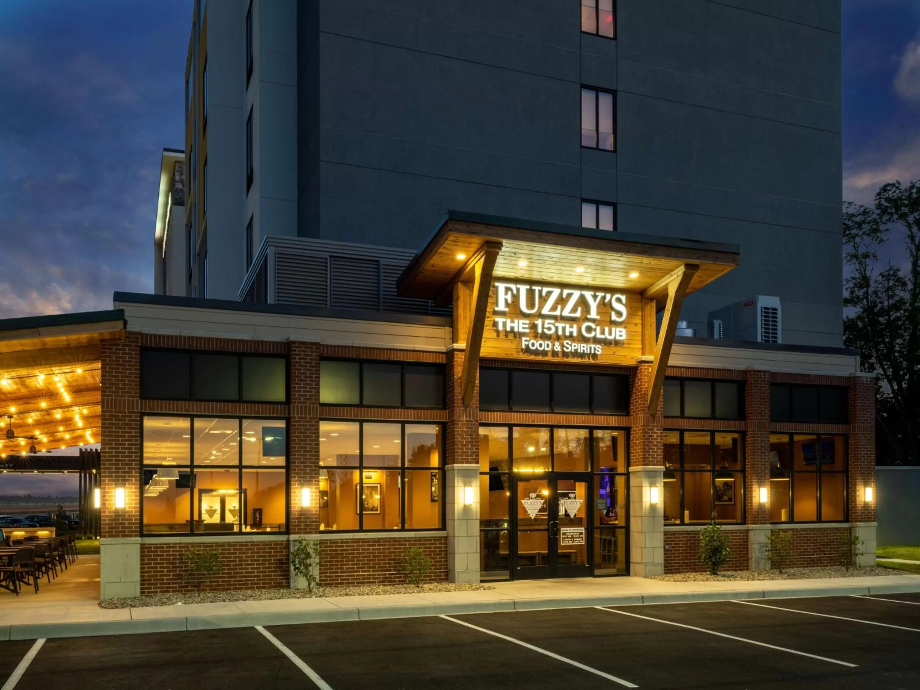 Property building in Hilton Garden Inn Jeffersonville, In