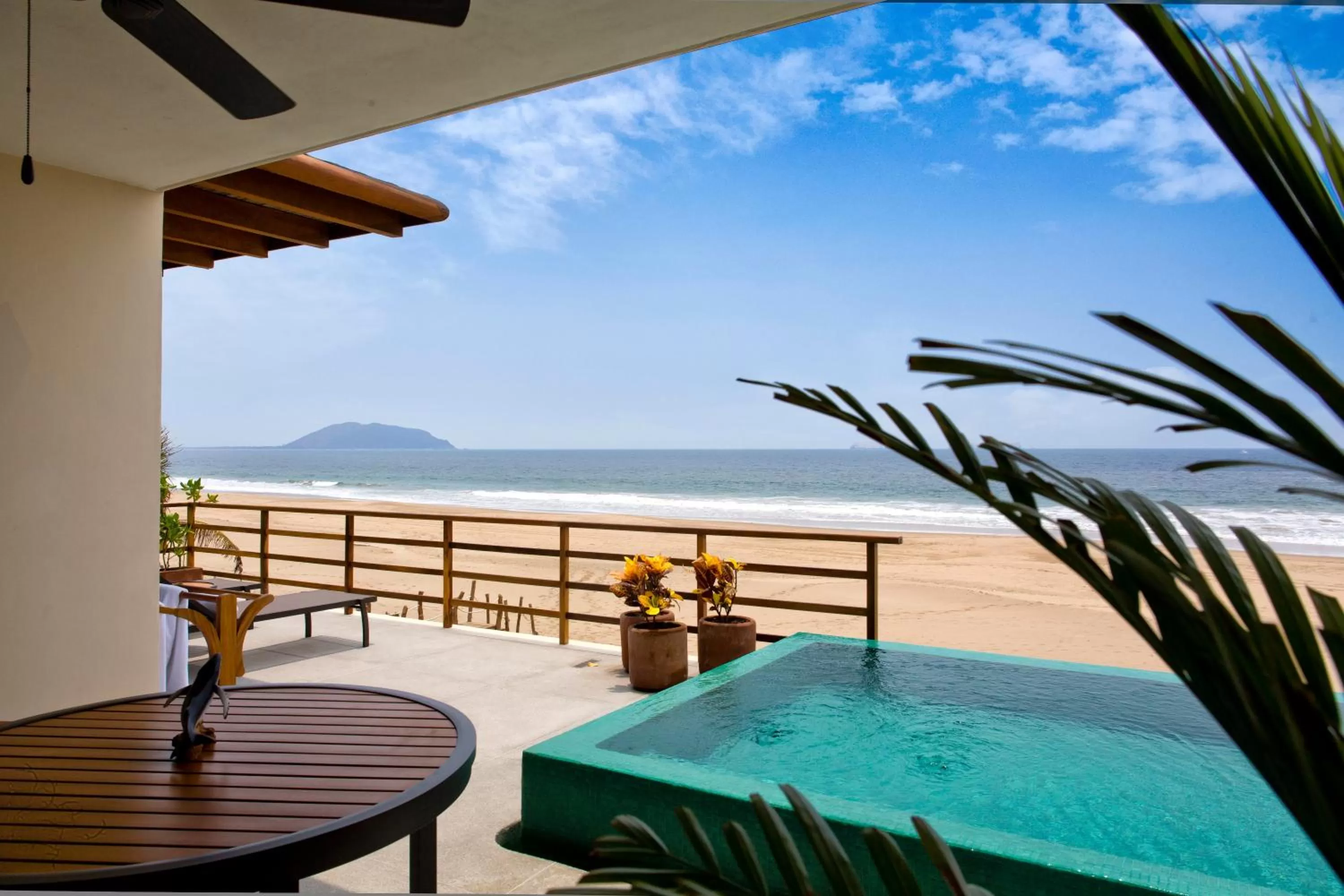 Swimming Pool in Marea Beachfront Villas