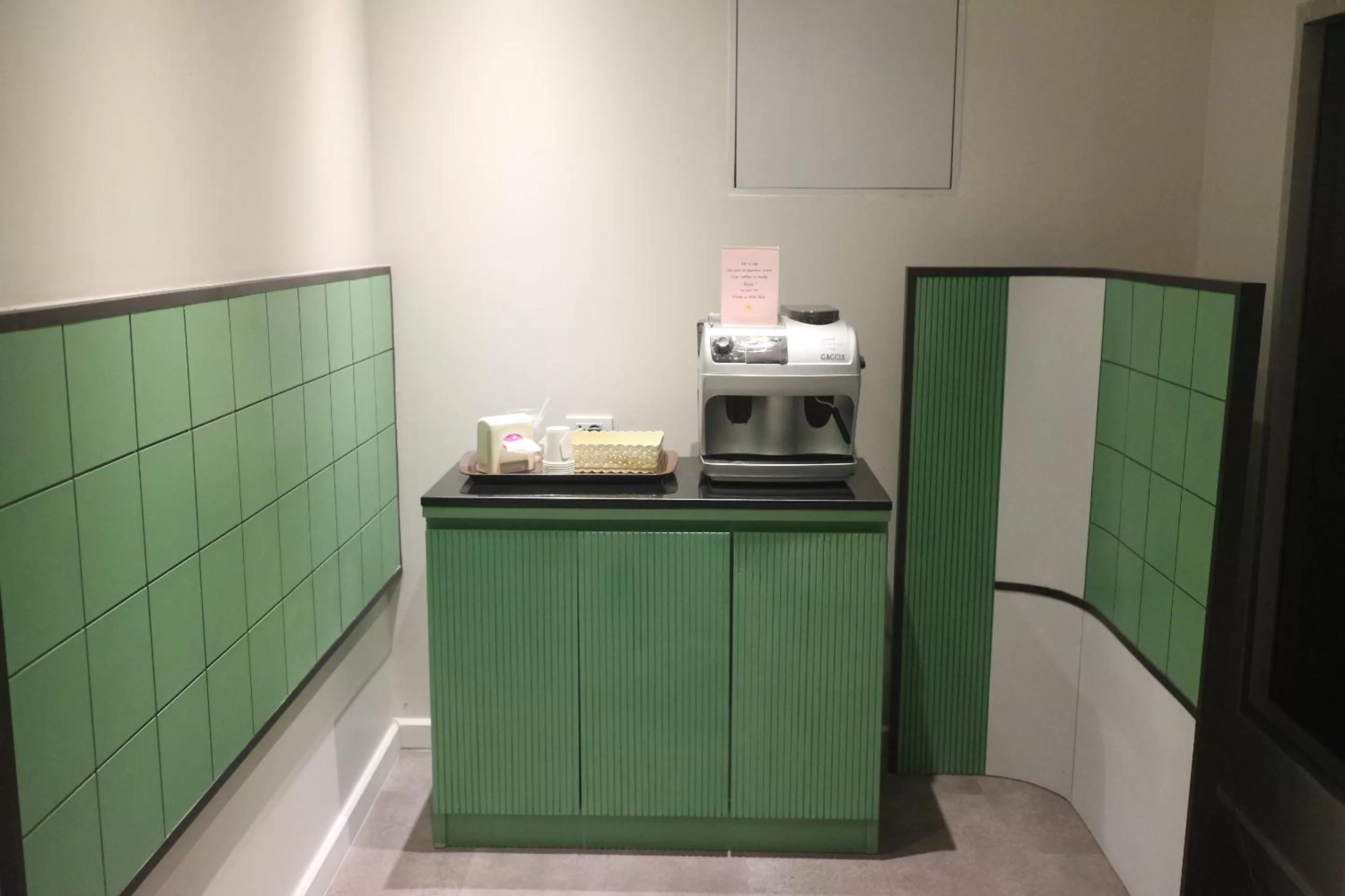 Drinks in Floral Shire Suvarnabhumi Airport