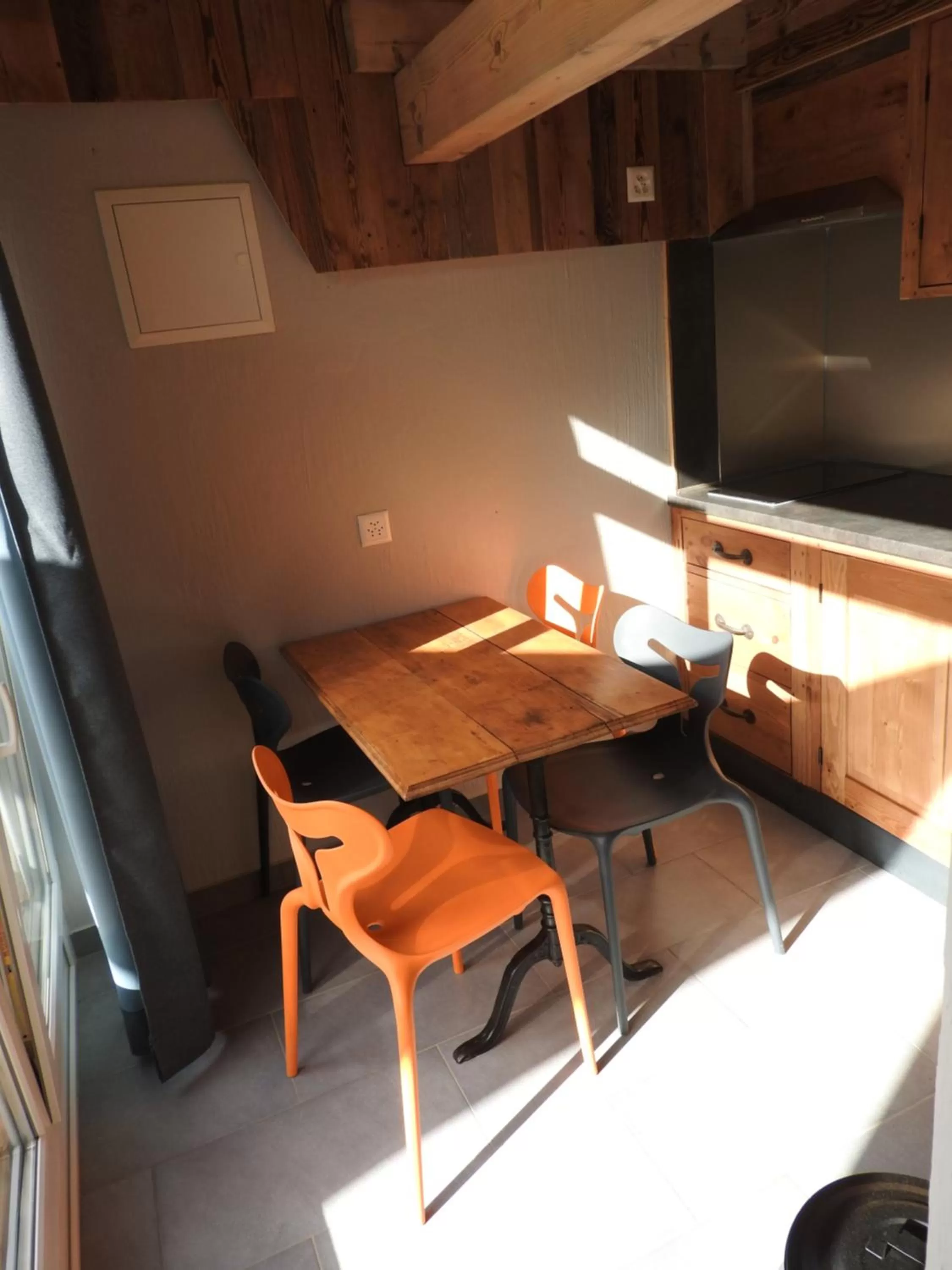 Dining Area in La Tzavane