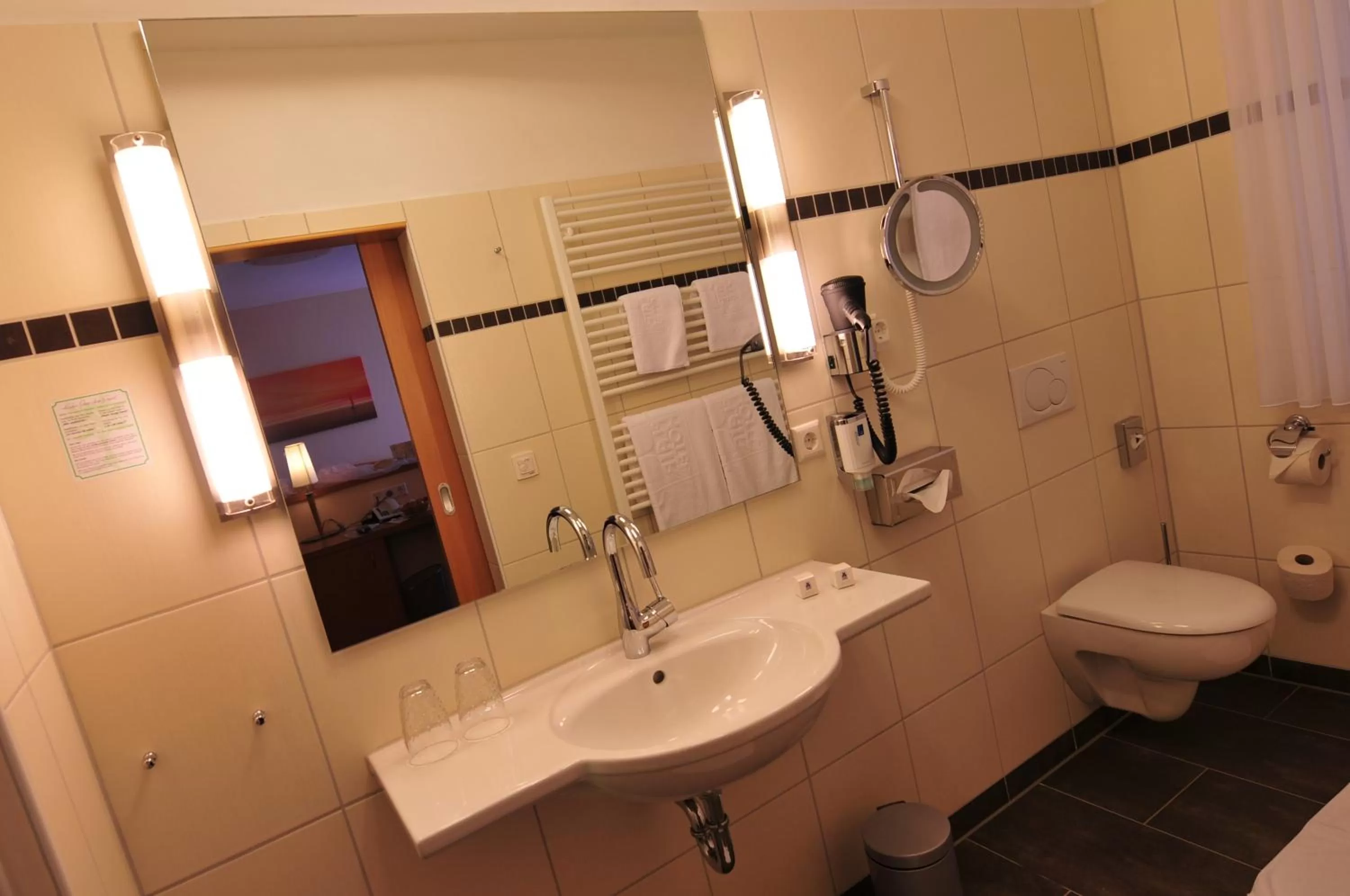 Bathroom in Flair Hotel Deutsches Haus