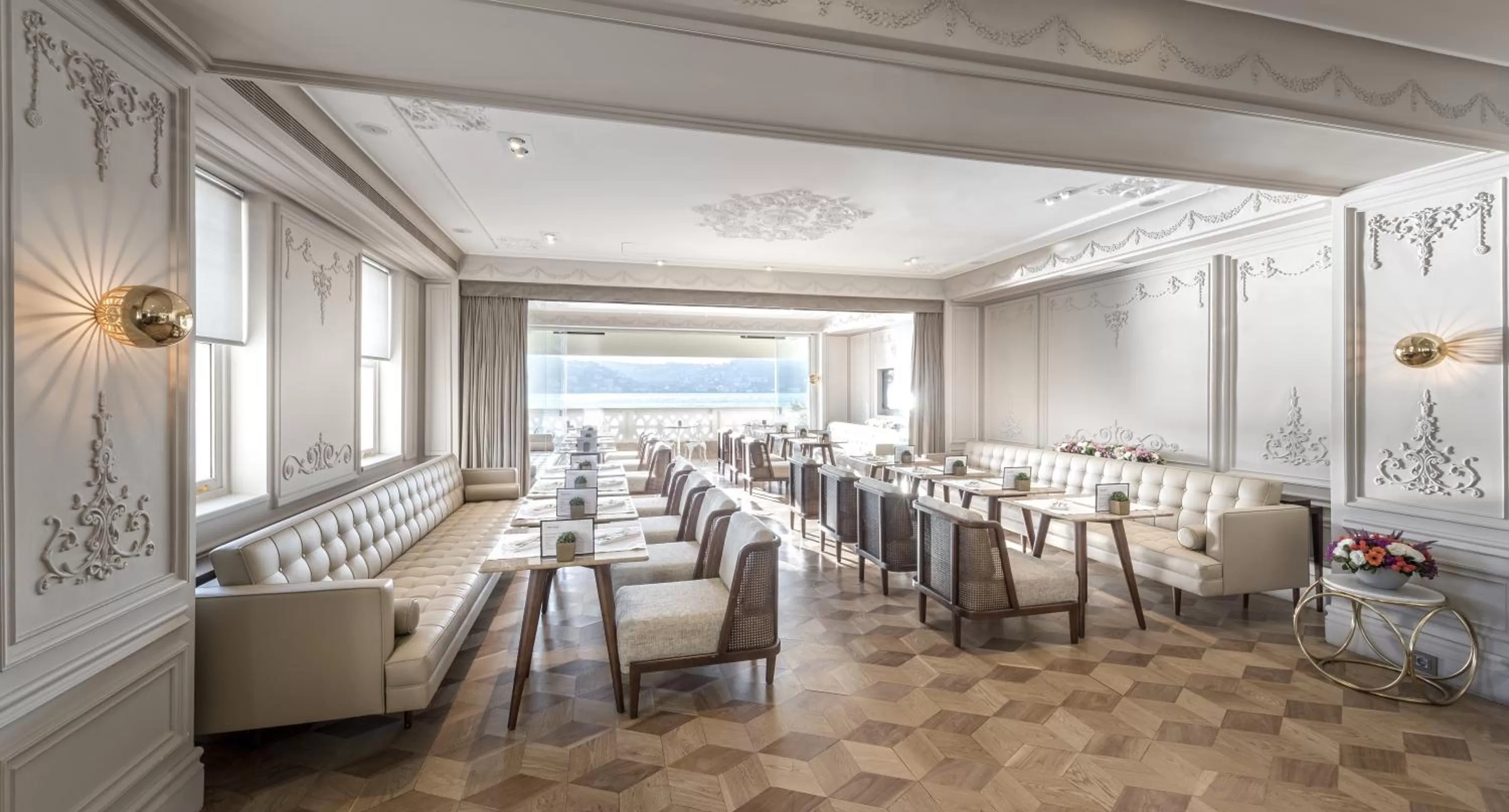 Lounge or bar in The Stay Bosphorus