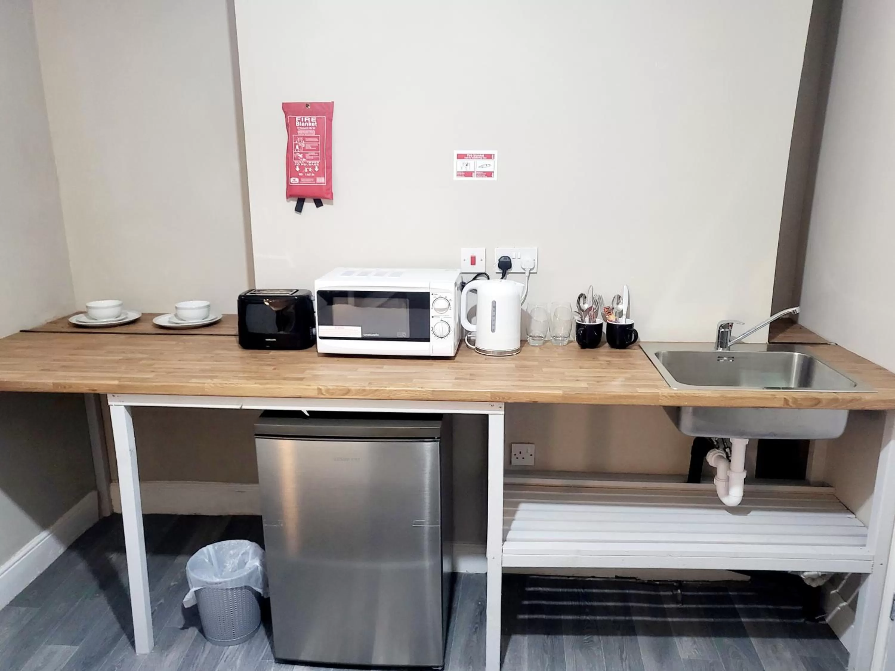 Coffee/tea facilities, Kitchen/Kitchenette in MM Sure Stay Accommodation - NG1