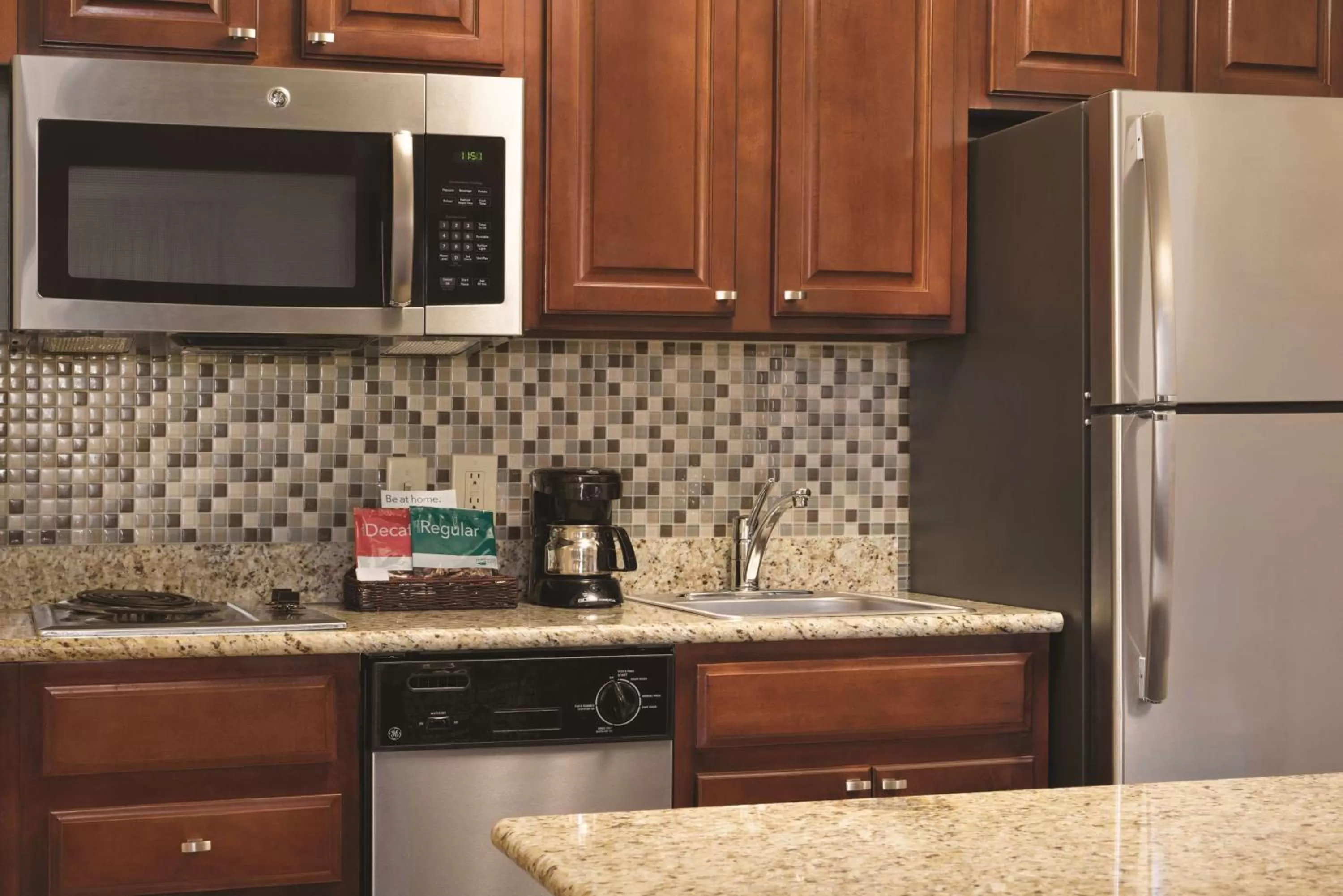 Kitchen or kitchenette in Homewood Suites Williamsburg