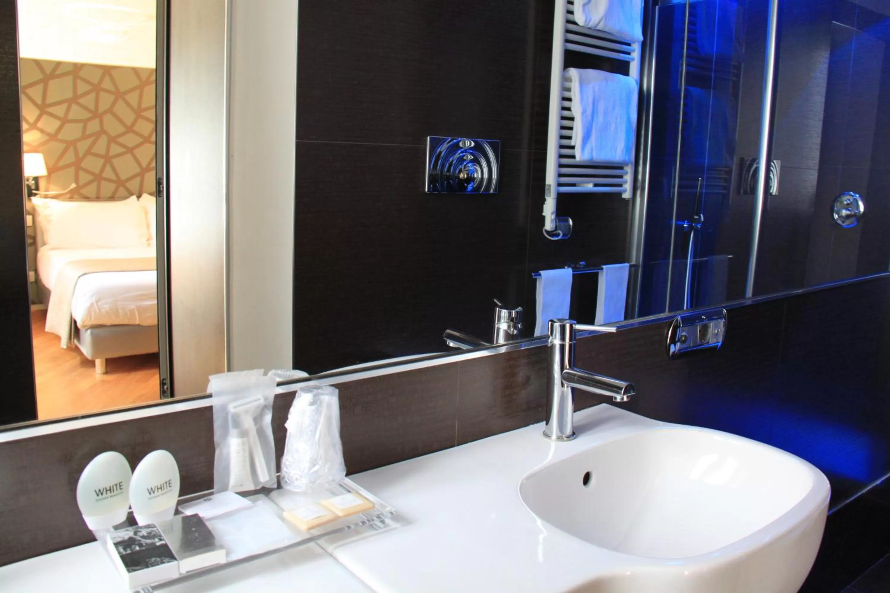 Bathroom in St. Peter Guest House