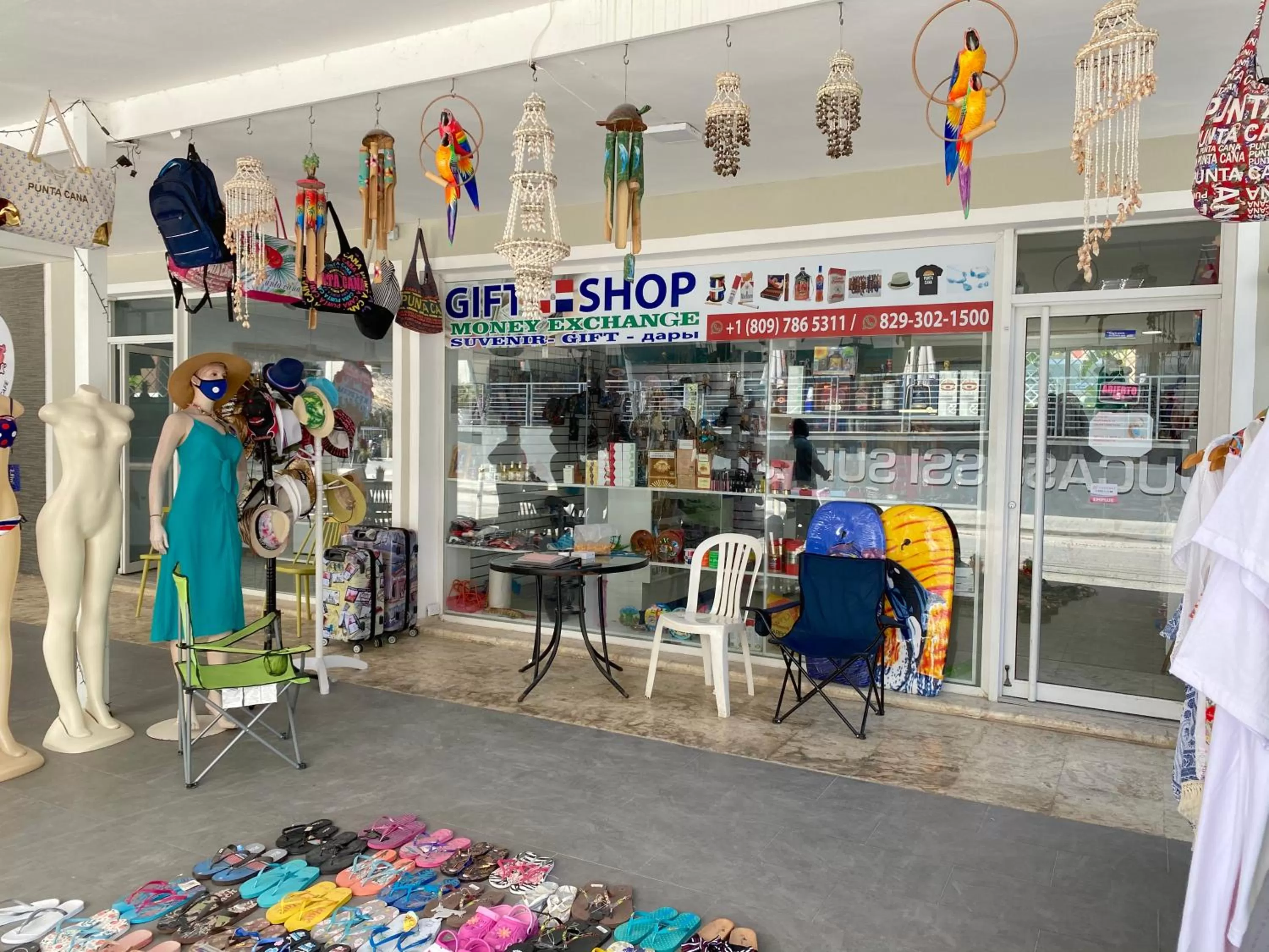 Shopping Area in GRAND CARIBE BEACH CLUB and SPA - PLAYA LOS CORALES