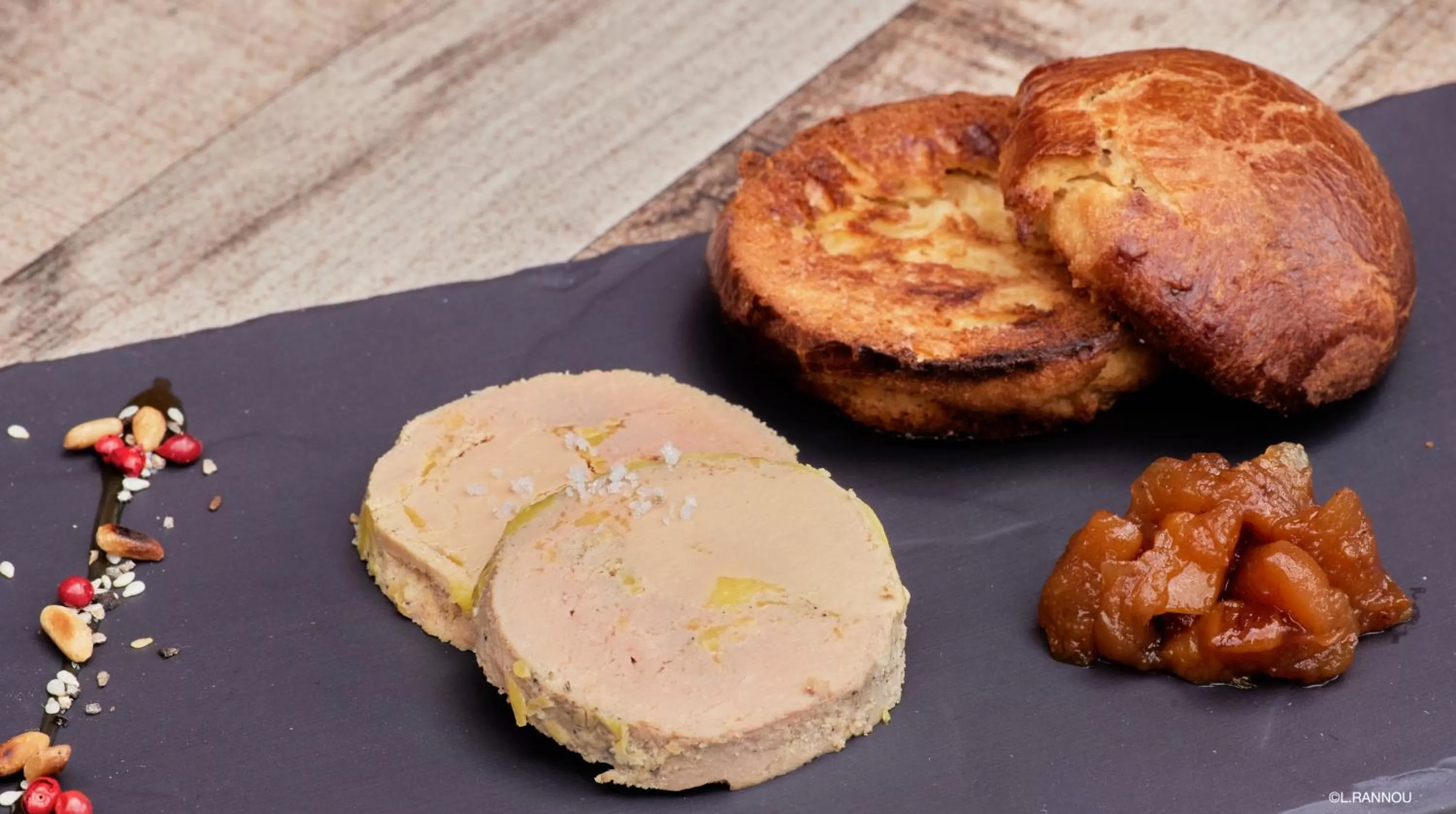 Restaurant/places to eat in Logis Hotel, restaurant et spa Le Relais De Broceliande