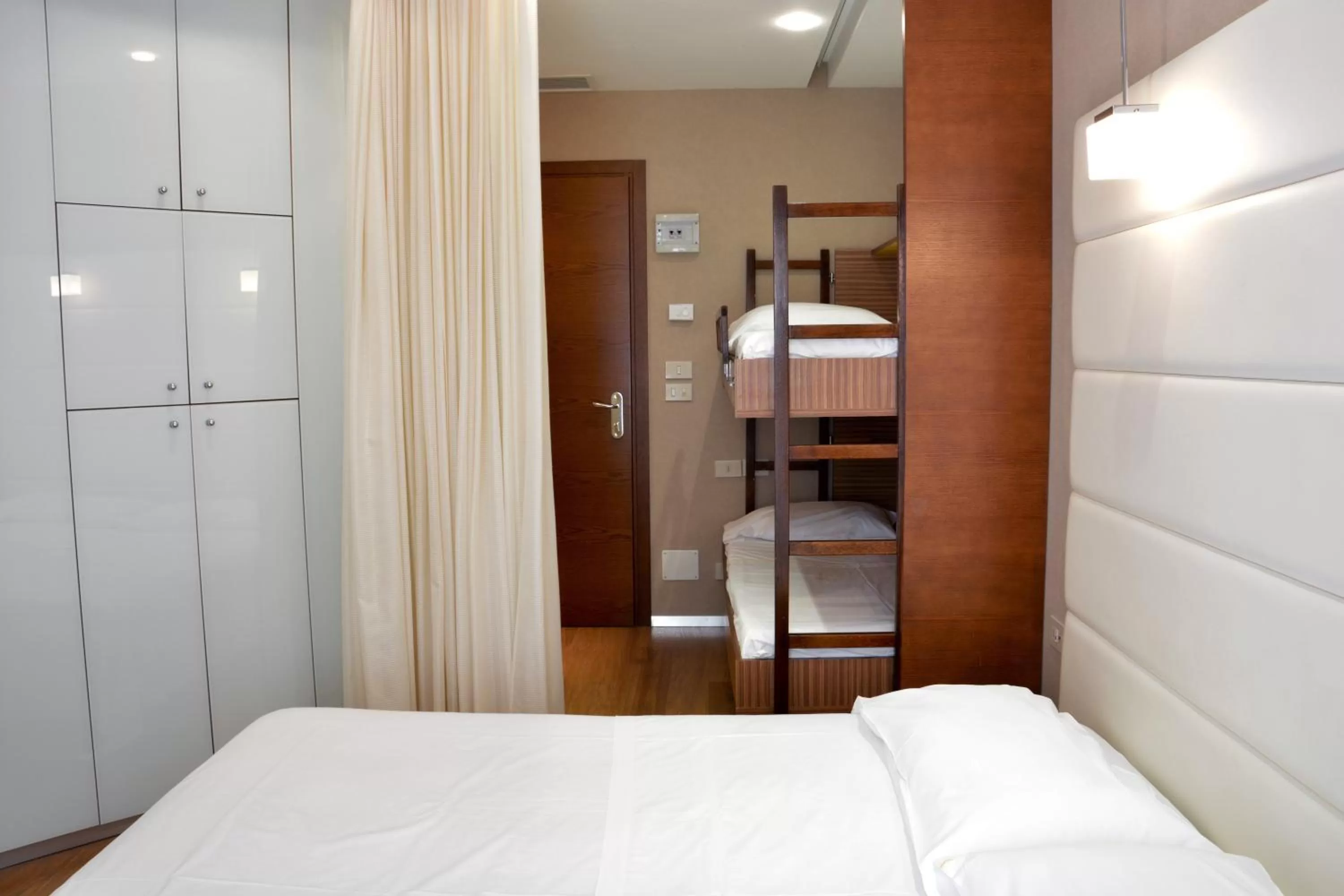 Bedroom, Bed in AmbientHotels Panoramic