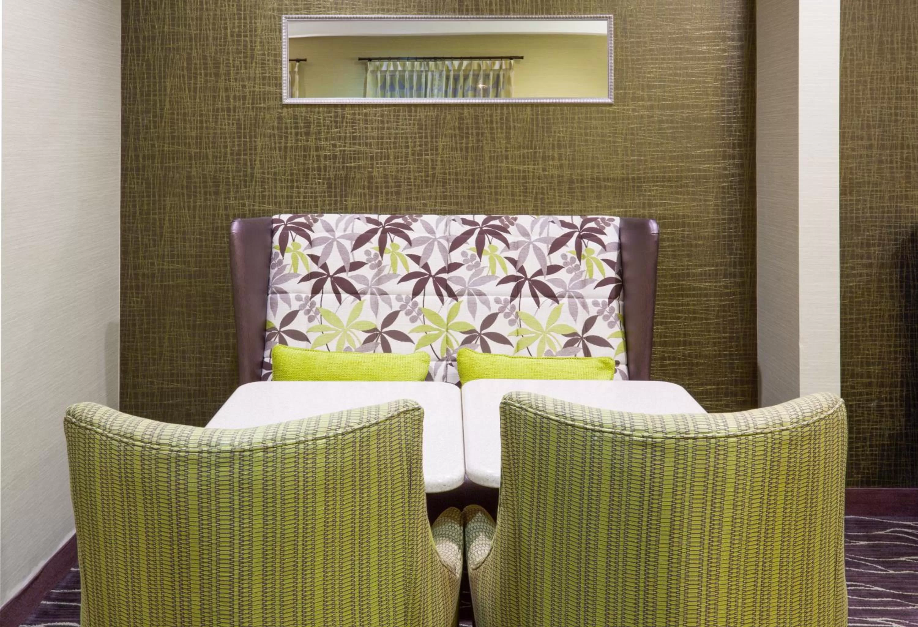 Property building in Holiday Inn Express Hotel & Suites St. Paul - Woodbury by IHG