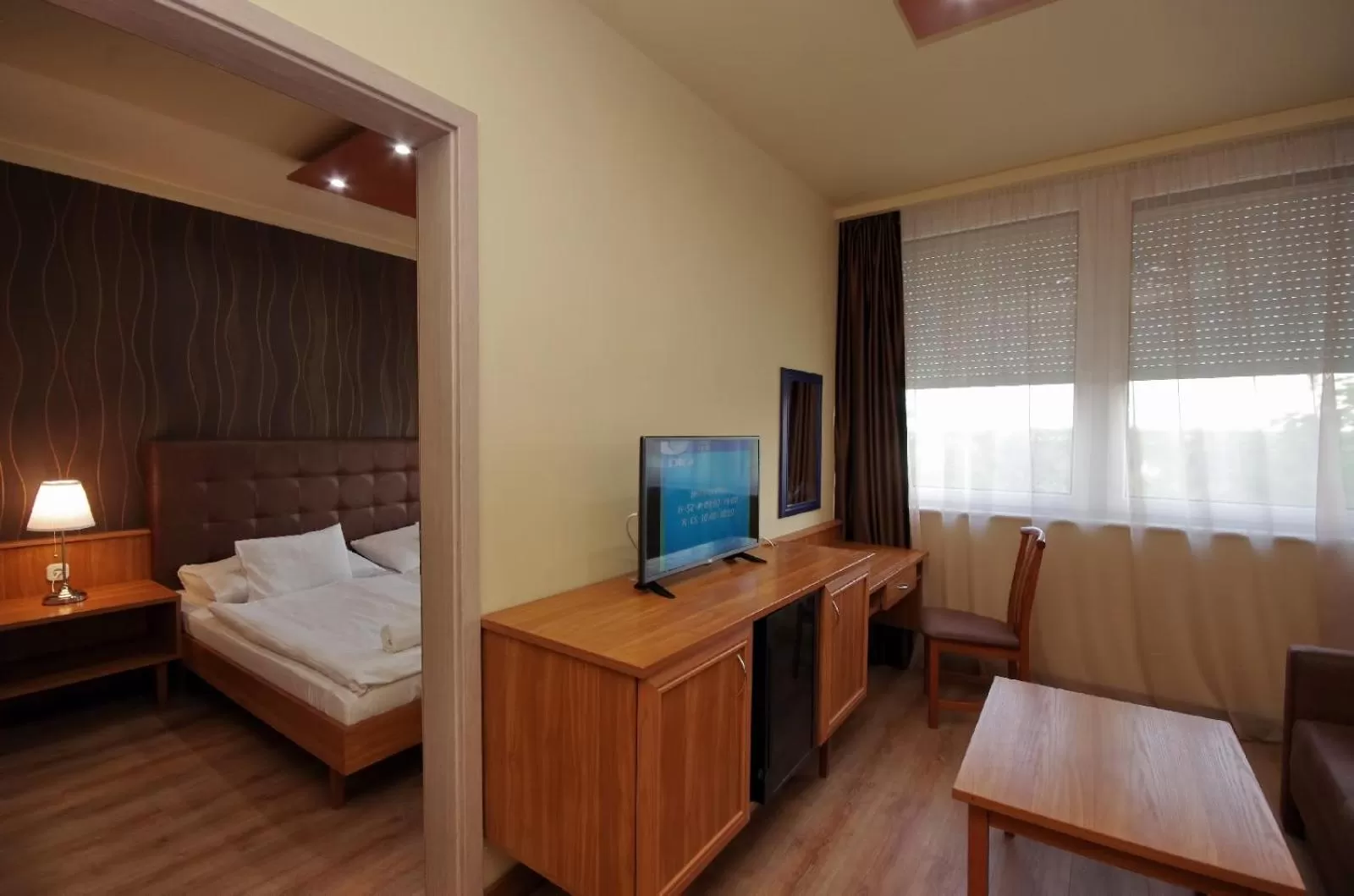 Photo of the whole room, Bed in Aqua Hotel