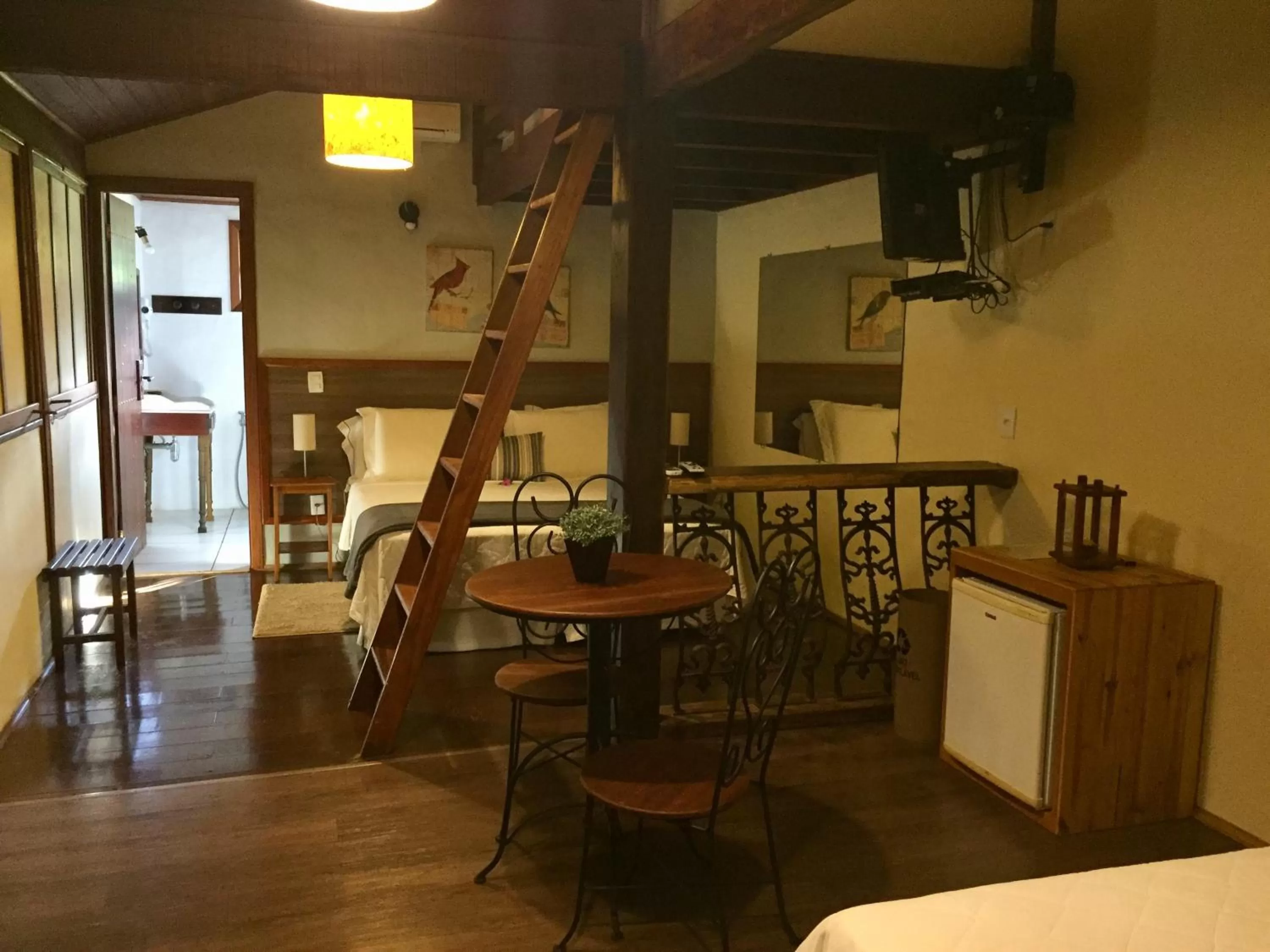 Photo of the whole room in Hotel Santa Esmeralda