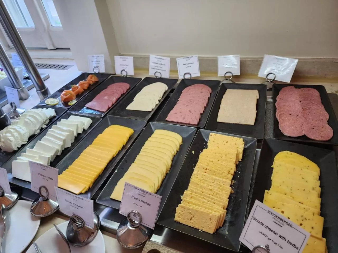 Food and drinks in Steigenberger Cecil Hotel Alexandria