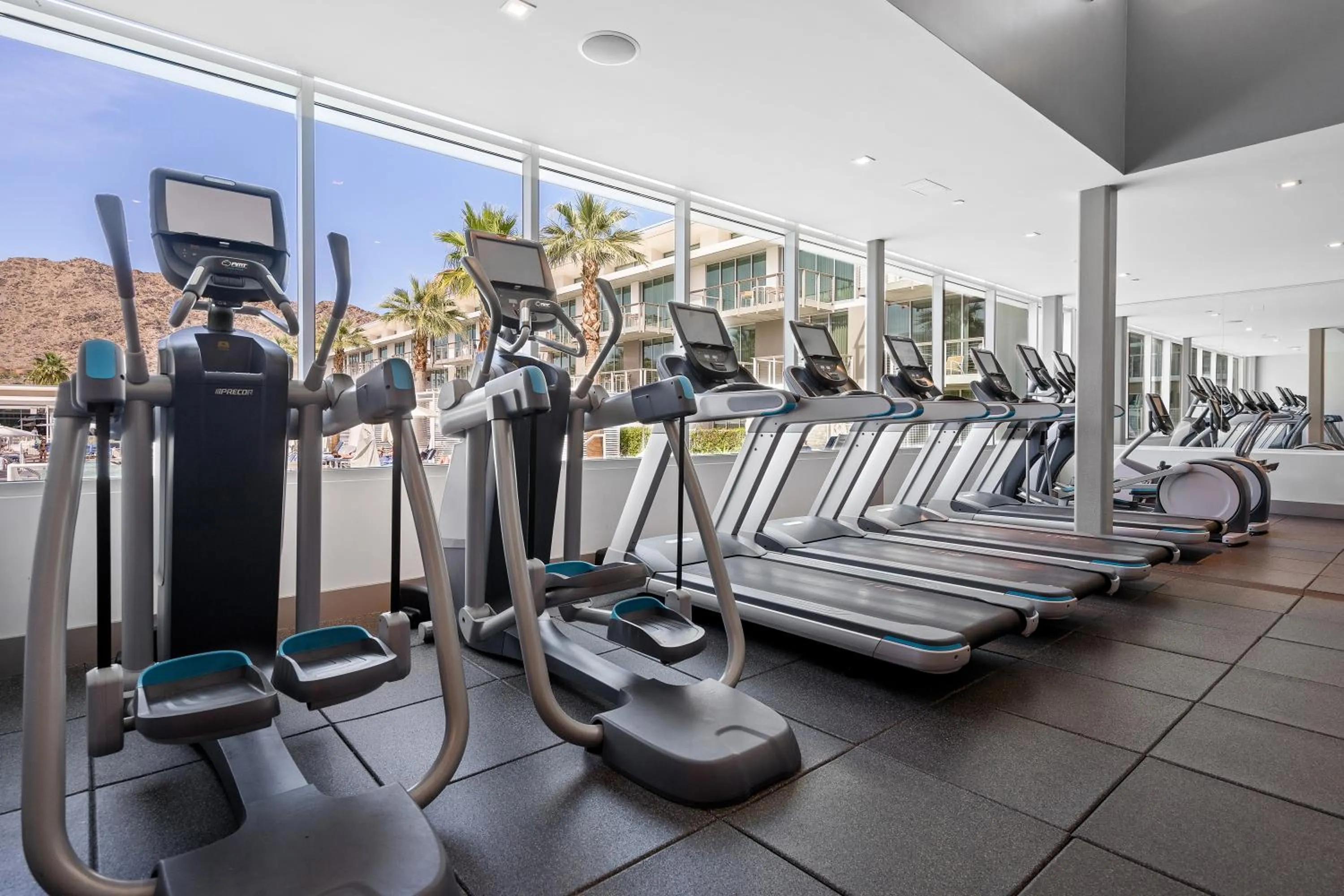Fitness centre/facilities in Mountain Shadows Resort Scottsdale