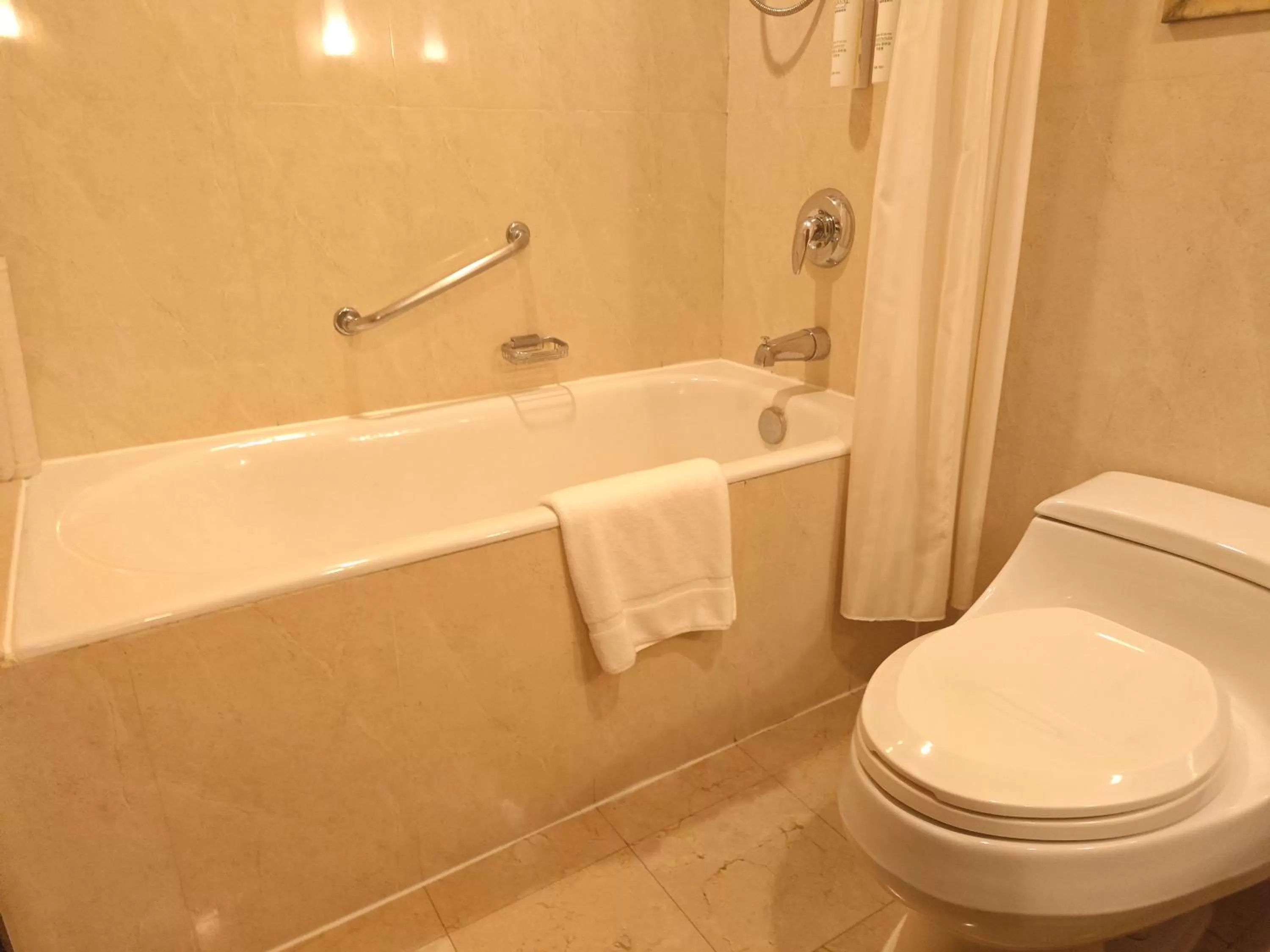 Courtyard By Marriott Shanghai Pudong