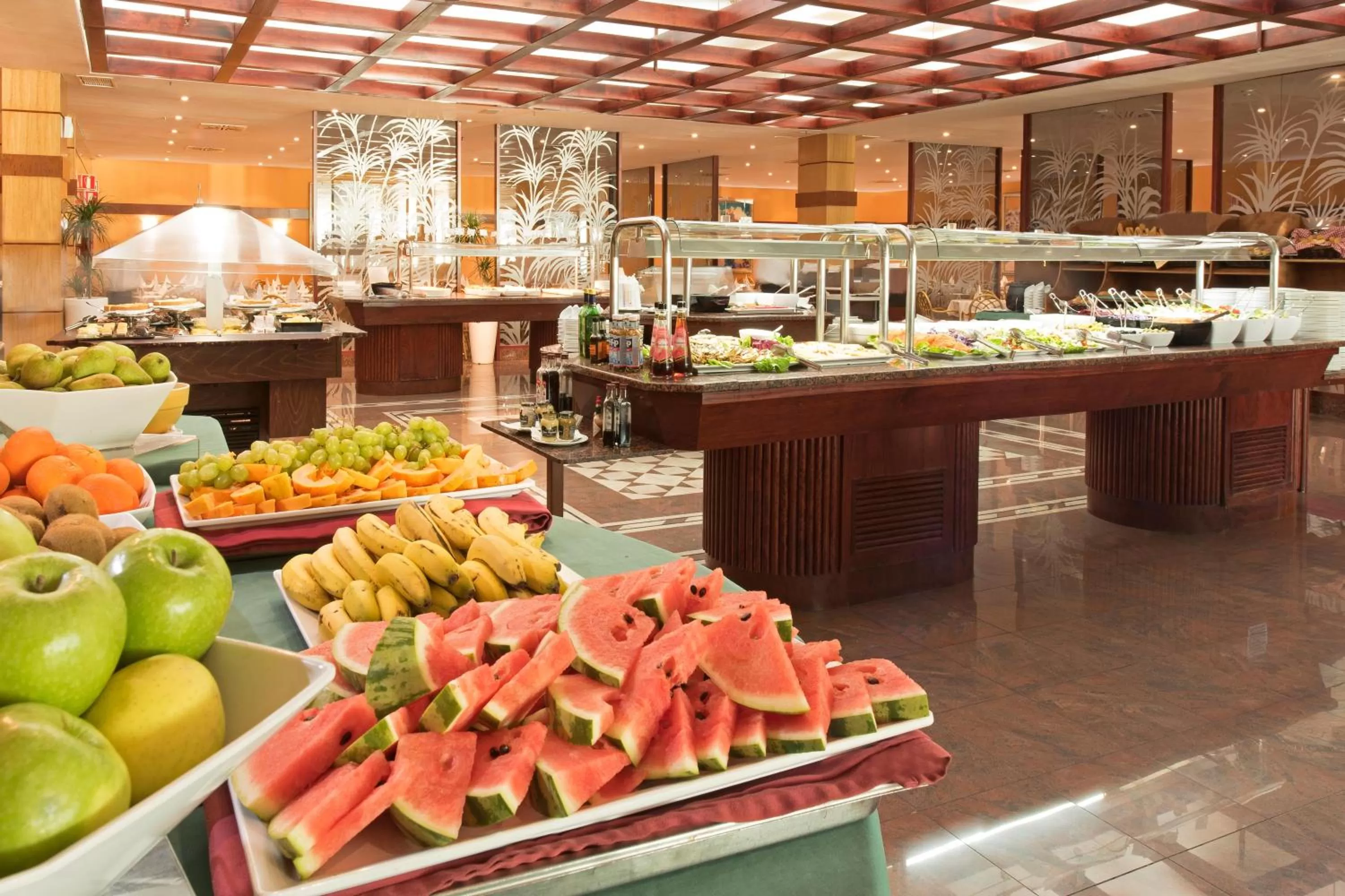 Restaurant/places to eat in Mogan Princess & Beach Club