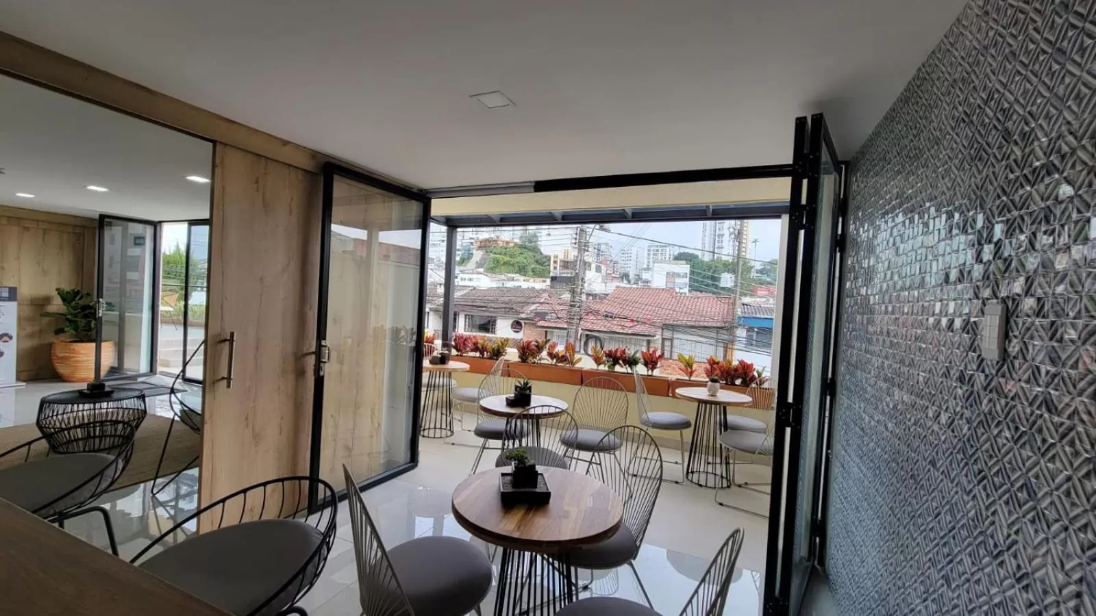 Restaurant/places to eat in Hotel Piedras De Maní