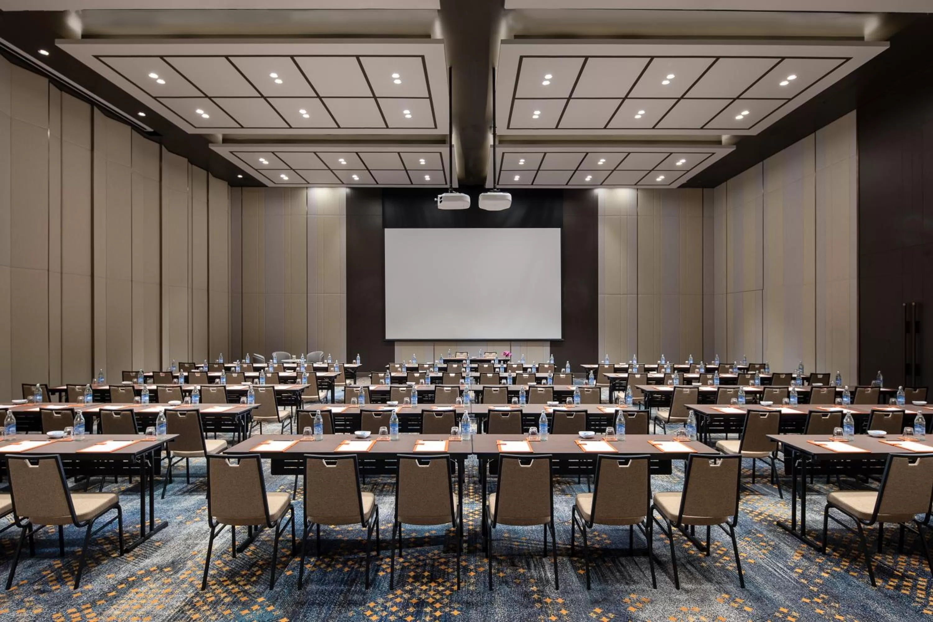 Meeting/conference room in Avani Sukhumvit Bangkok - SHA Extra Plus Certified