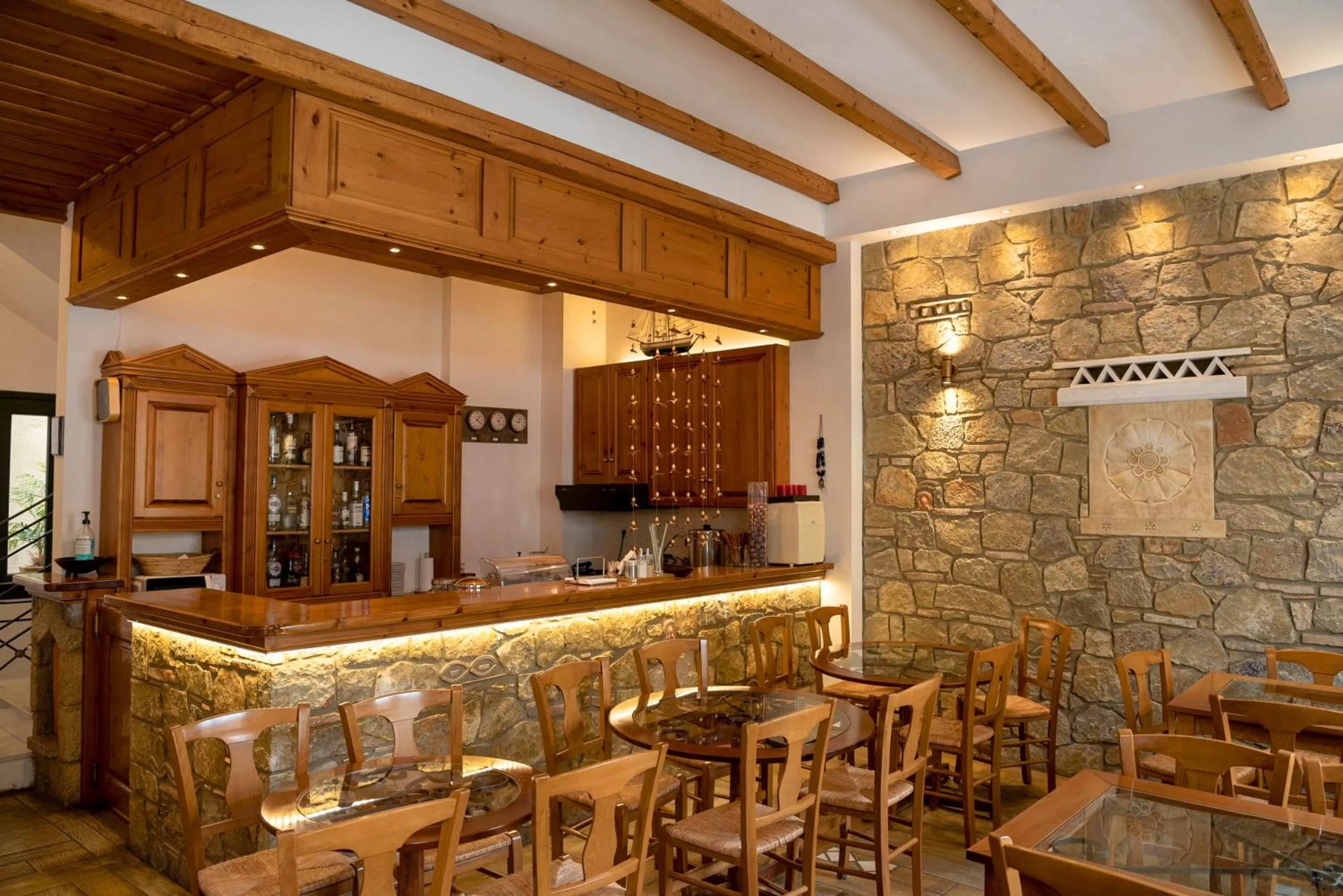 Breakfast in Artemis Hotel