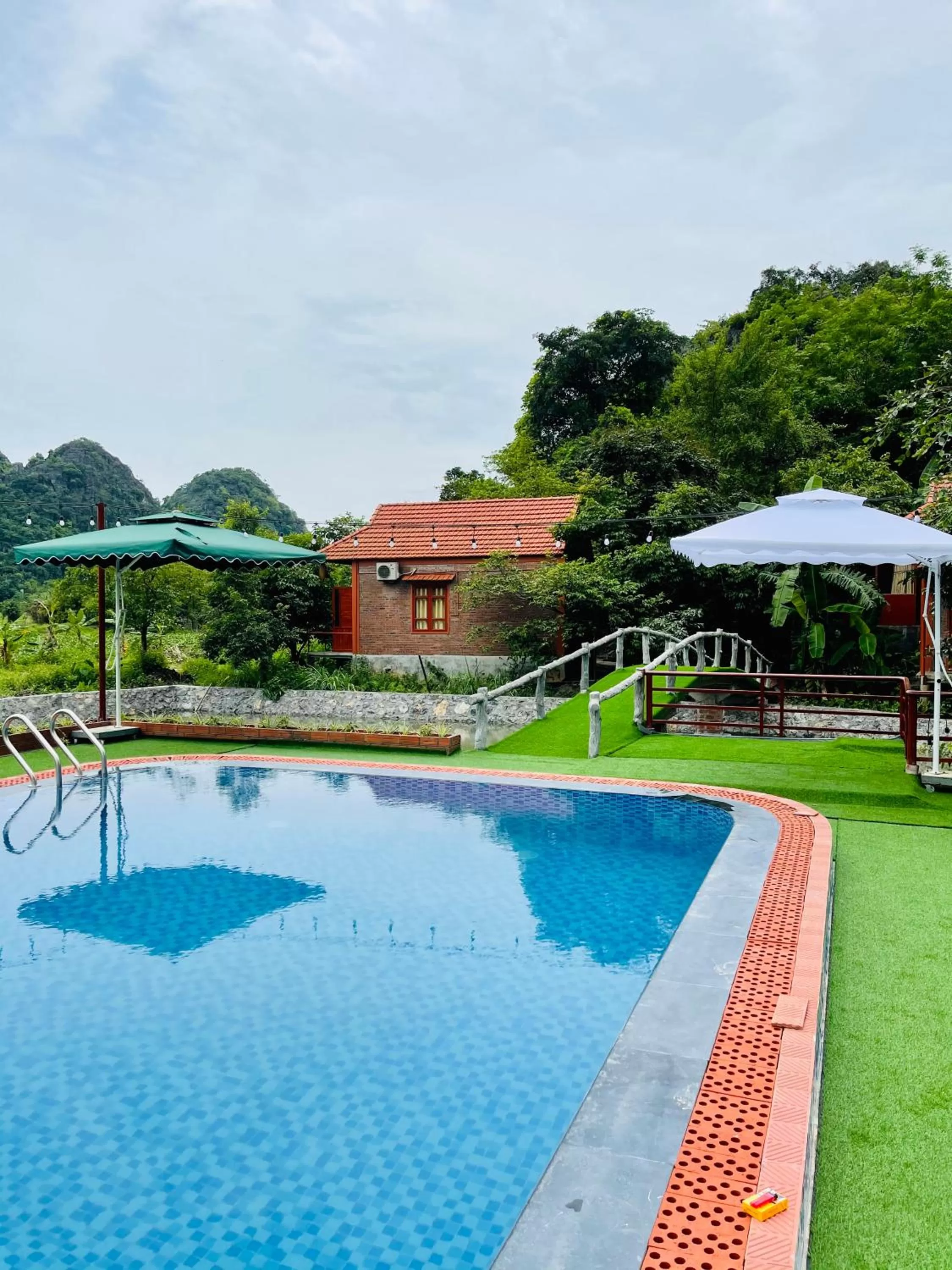 Swimming pool in Trang An Lotus Lake Homestay