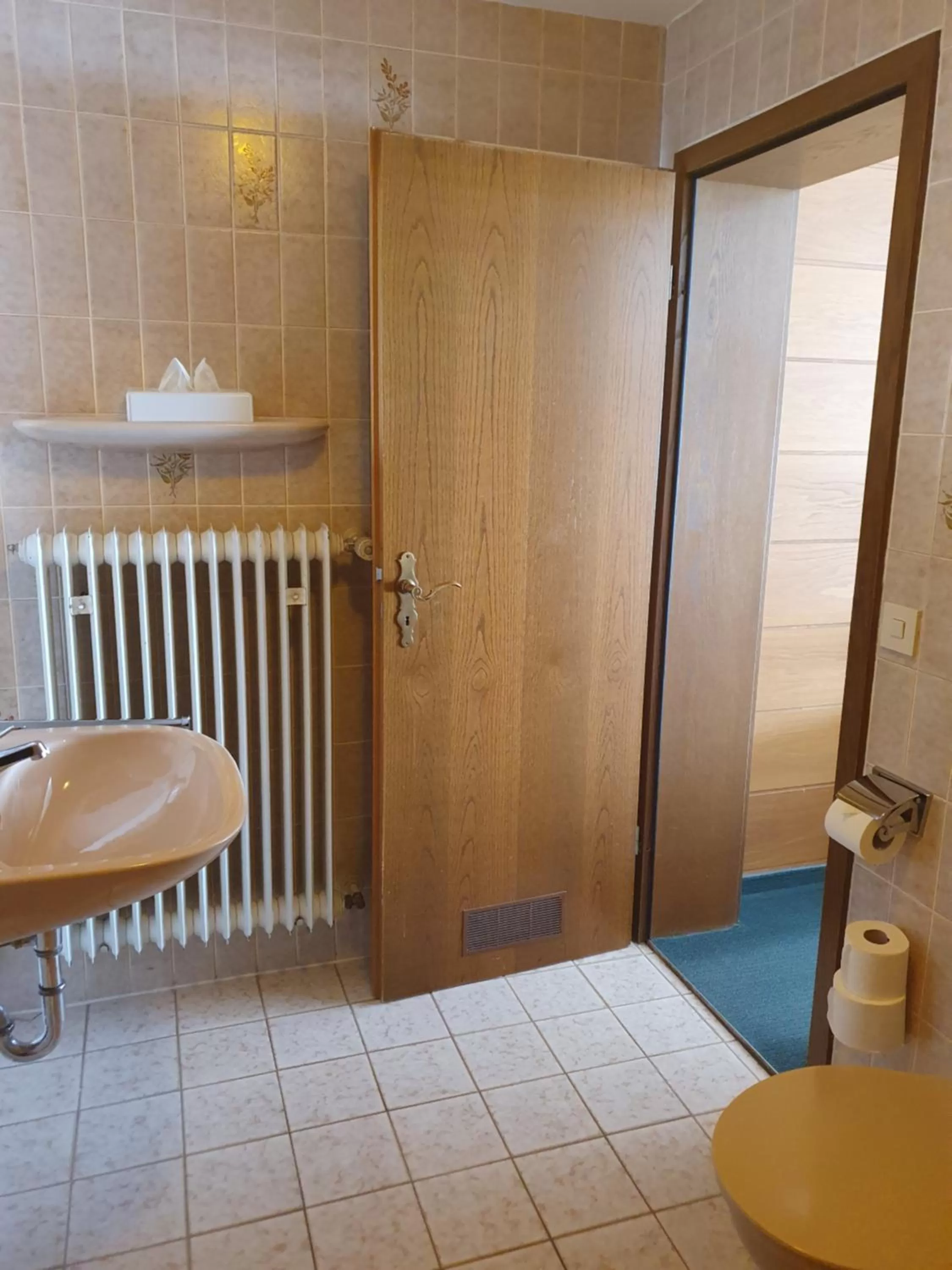 Bathroom in Ortnerhof - Ihr Zuhause am Fuße der Alpen