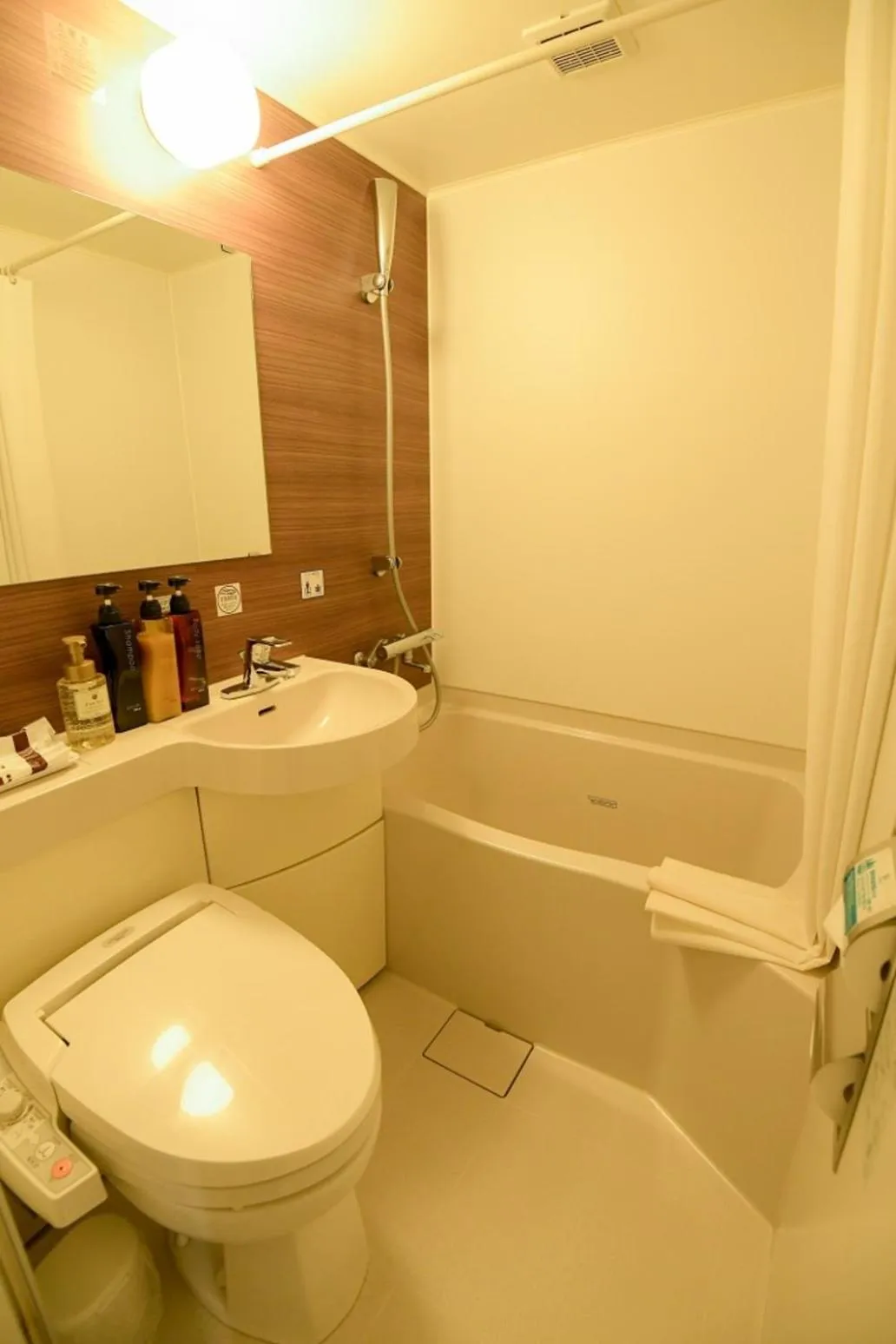 Bathroom in Via Inn Shin Osaka West
