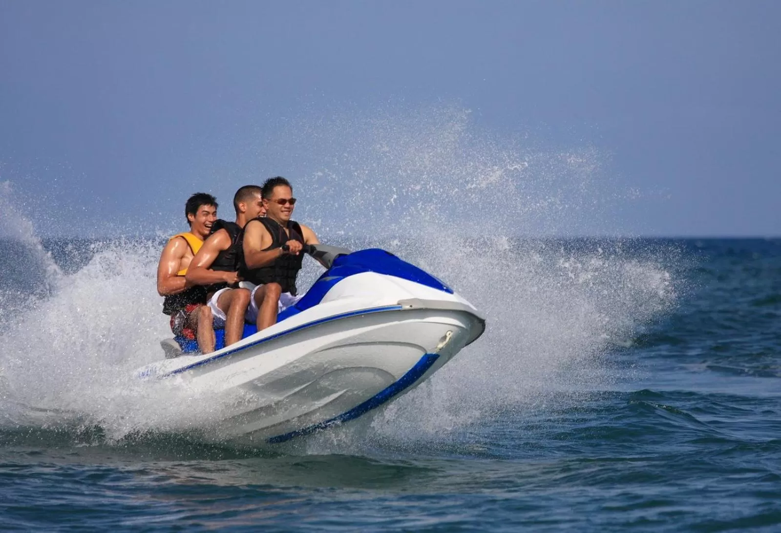 Activities in Radisson Blu Resort, Fujairah