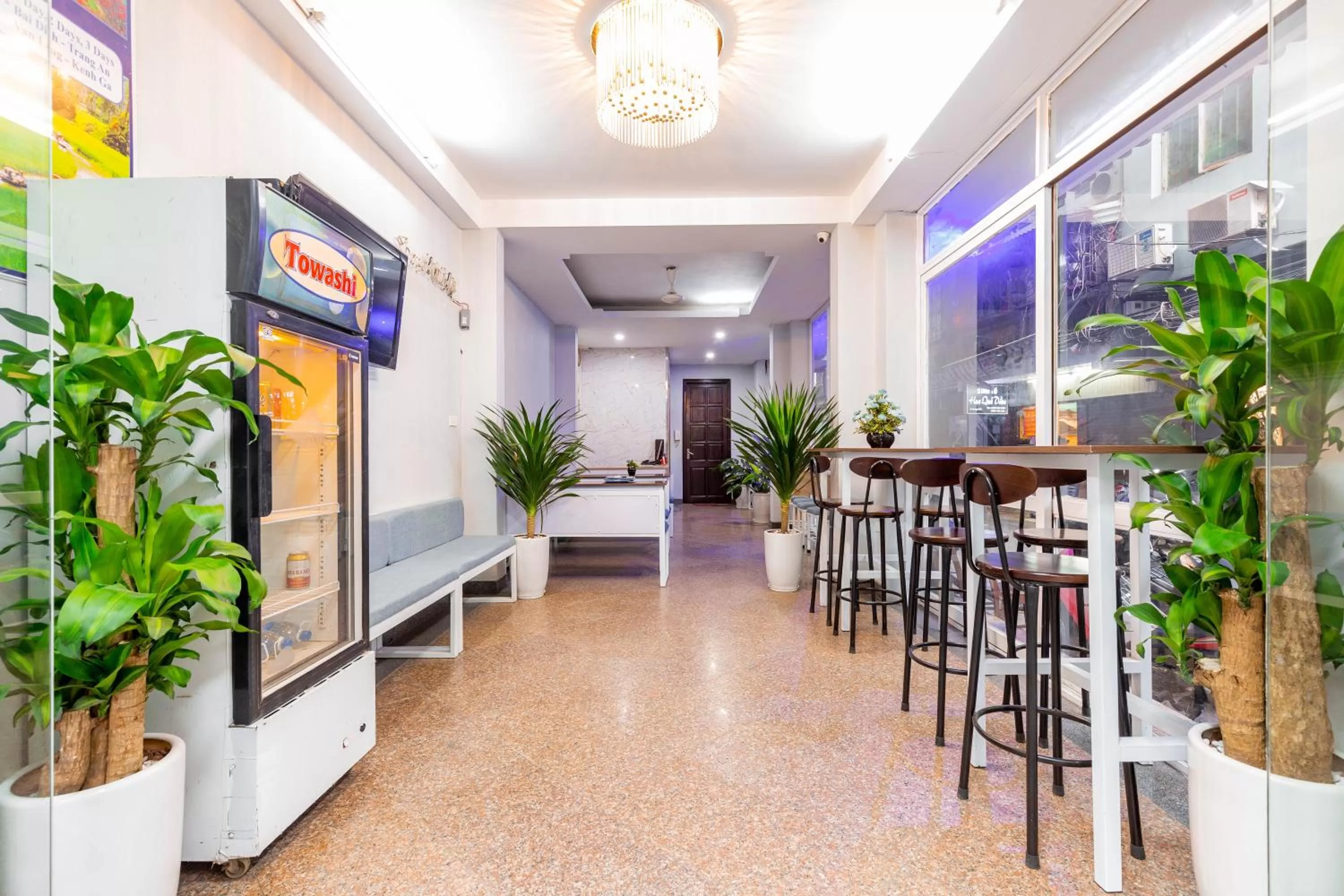 Restaurant/places to eat in Hanoi View Legend Hotel