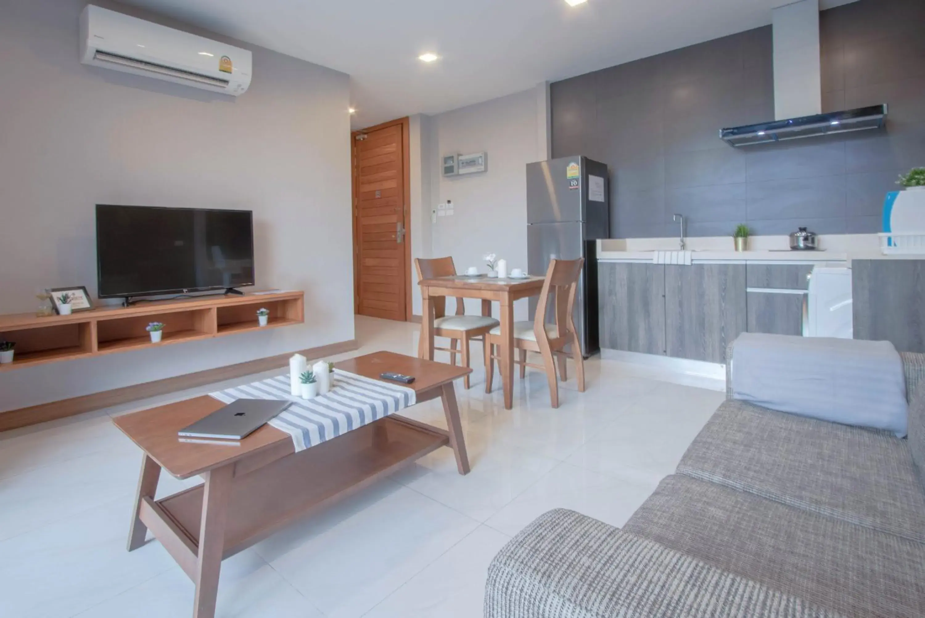 Grand Deluxe King Suite in Kepler Residence Bangkok Grand Deluxe King Suite in Kepler Residence Bangkok