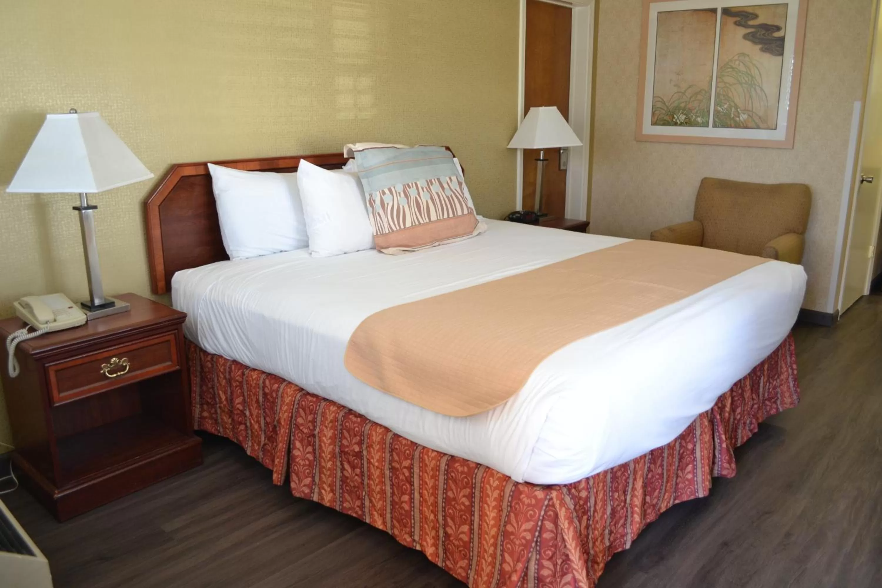 Bed in Valley Inn San Jose